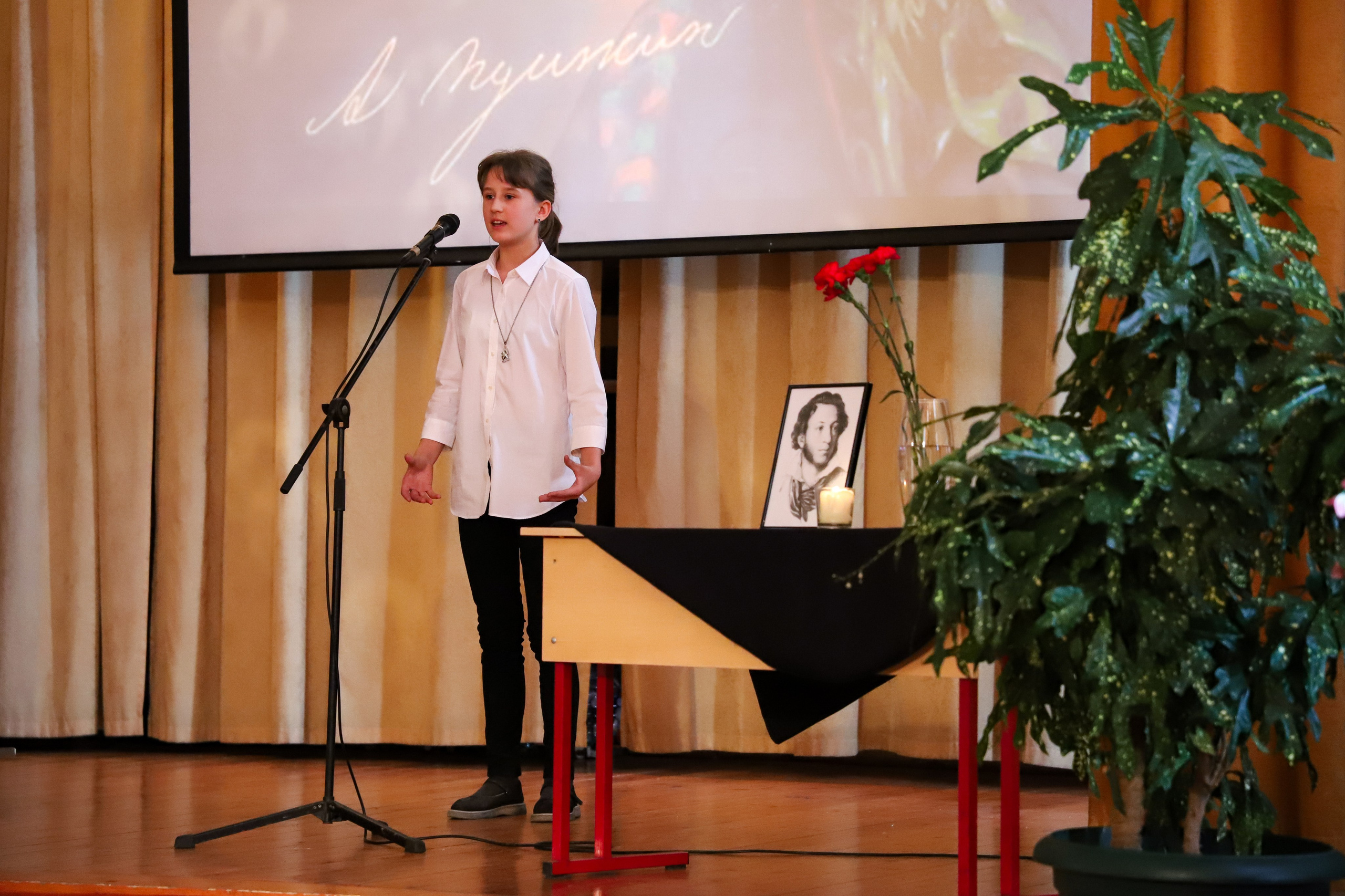 Школьные концерты. K-pop (и не только) фотограф в Москве Светлана Полякова