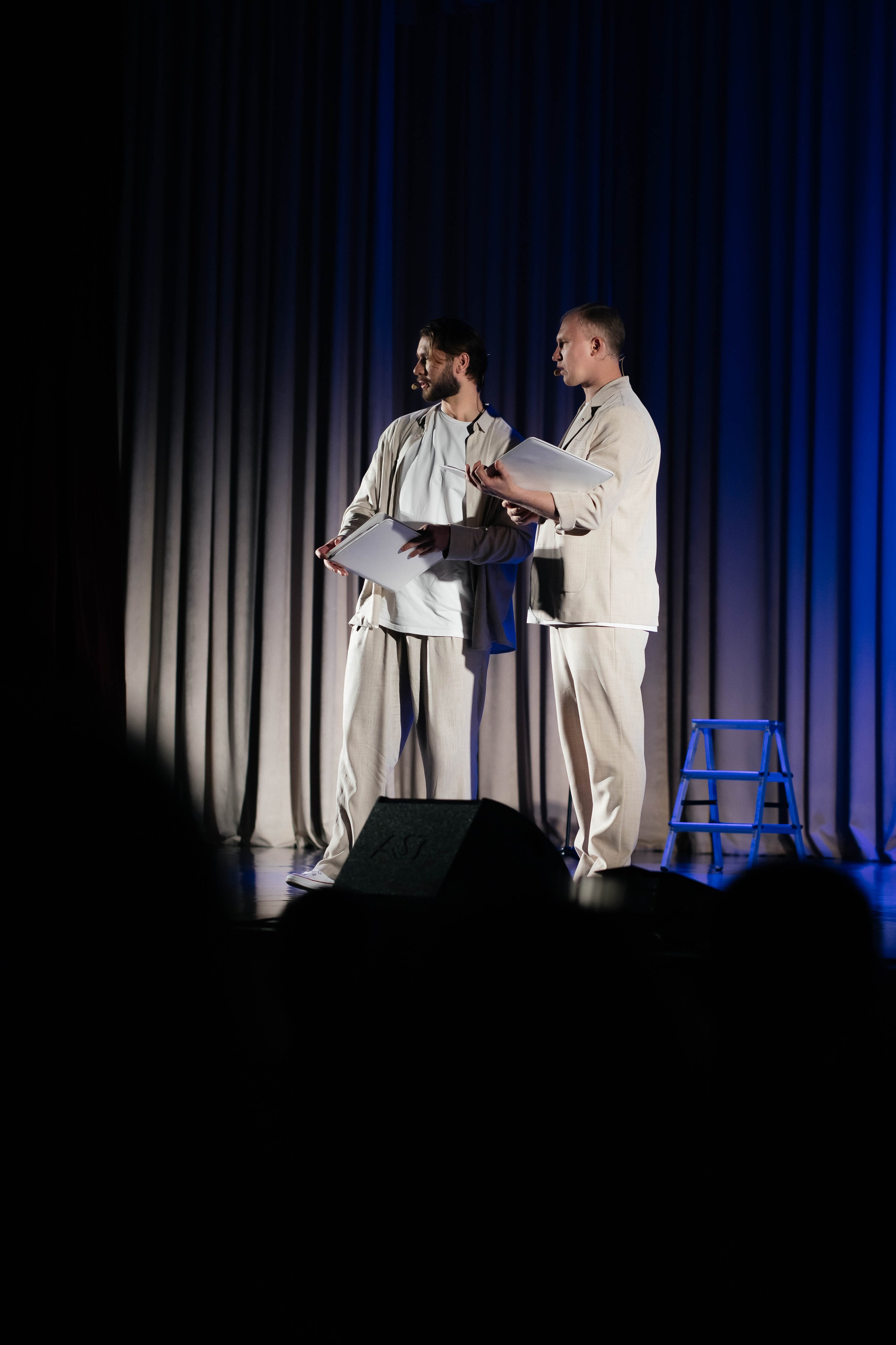 НИТЬЯ " В объятьях неба». Женский фотограф в Оренбурге Ирина Заводчикова