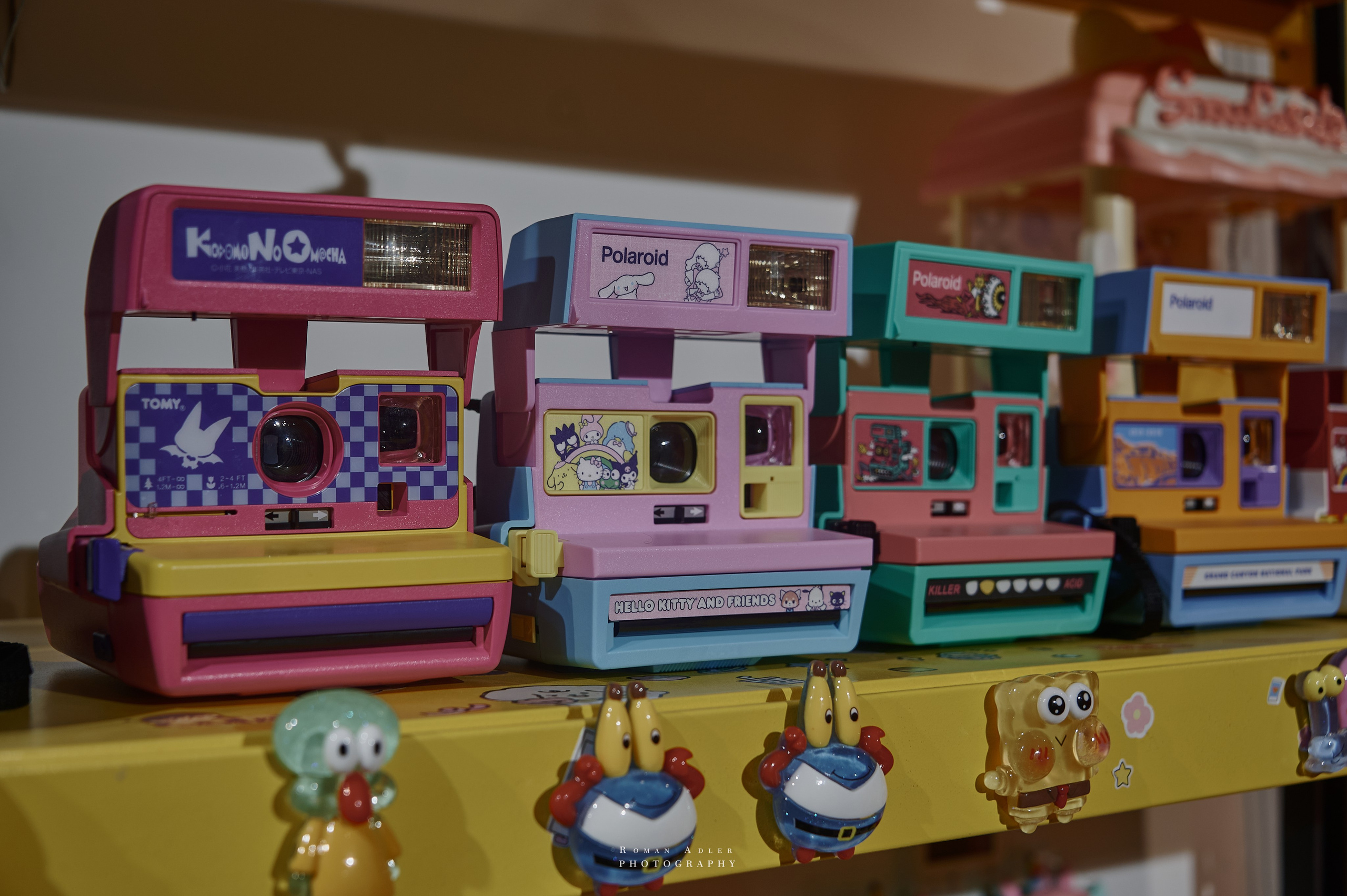 Китайская лавка фототехники в Циндао. Палароид. Китай. Фотопроект Китай русский взгляд.