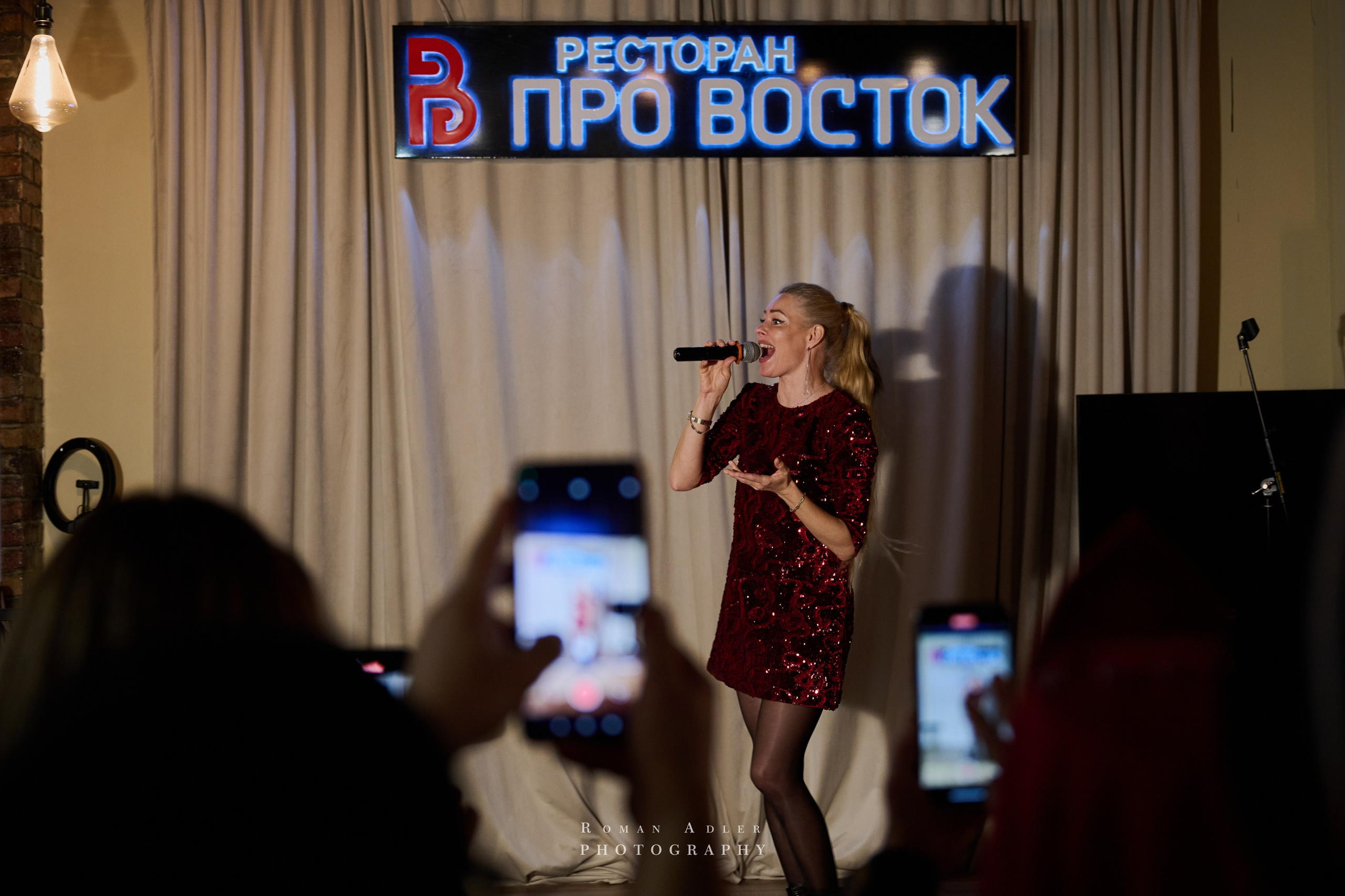 ТОП 50 успешных персон России. Фотограф Роман Адлер