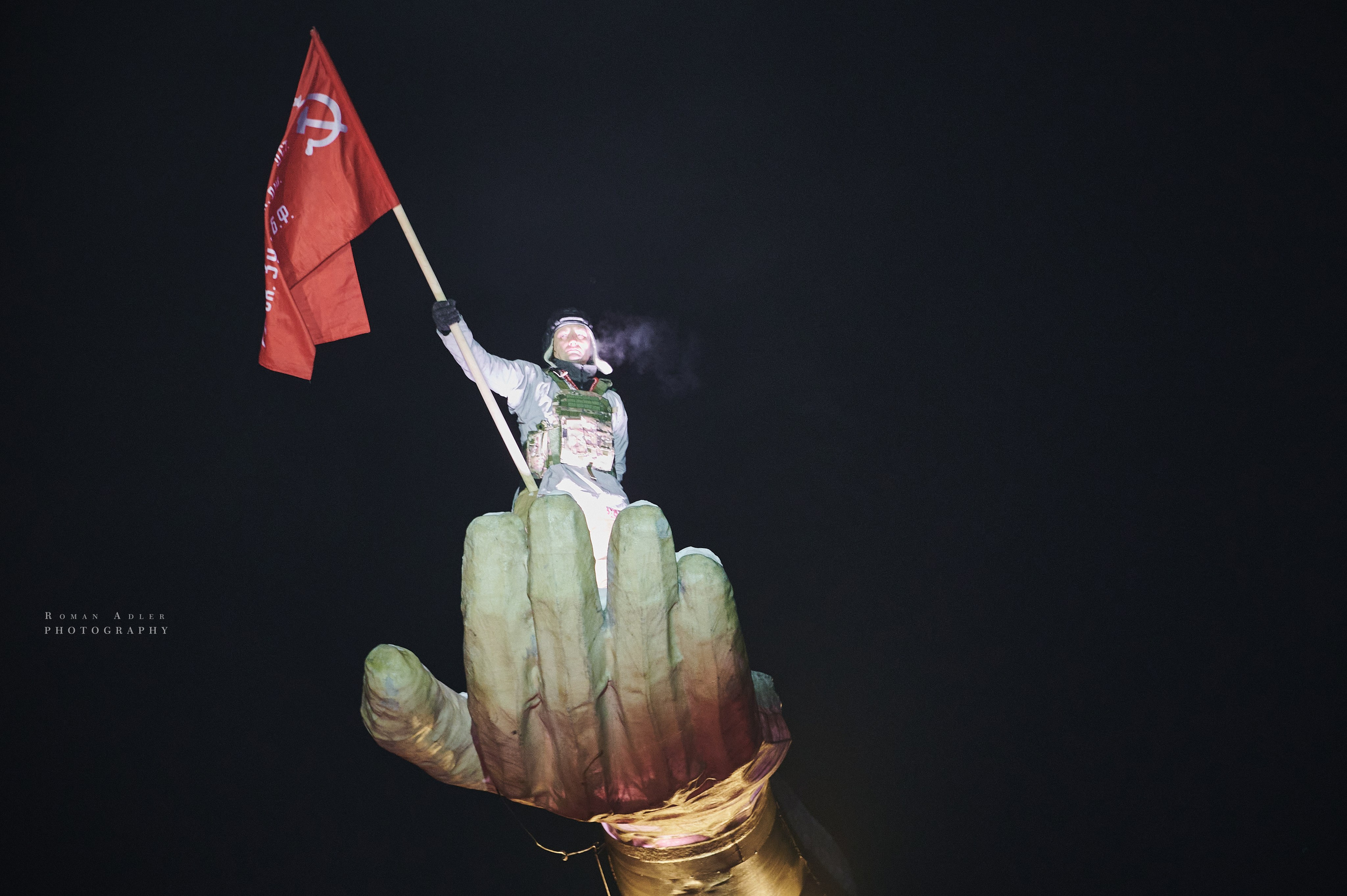 Новогодняя сказка от Ночных волков. Фотограф Роман Адлер