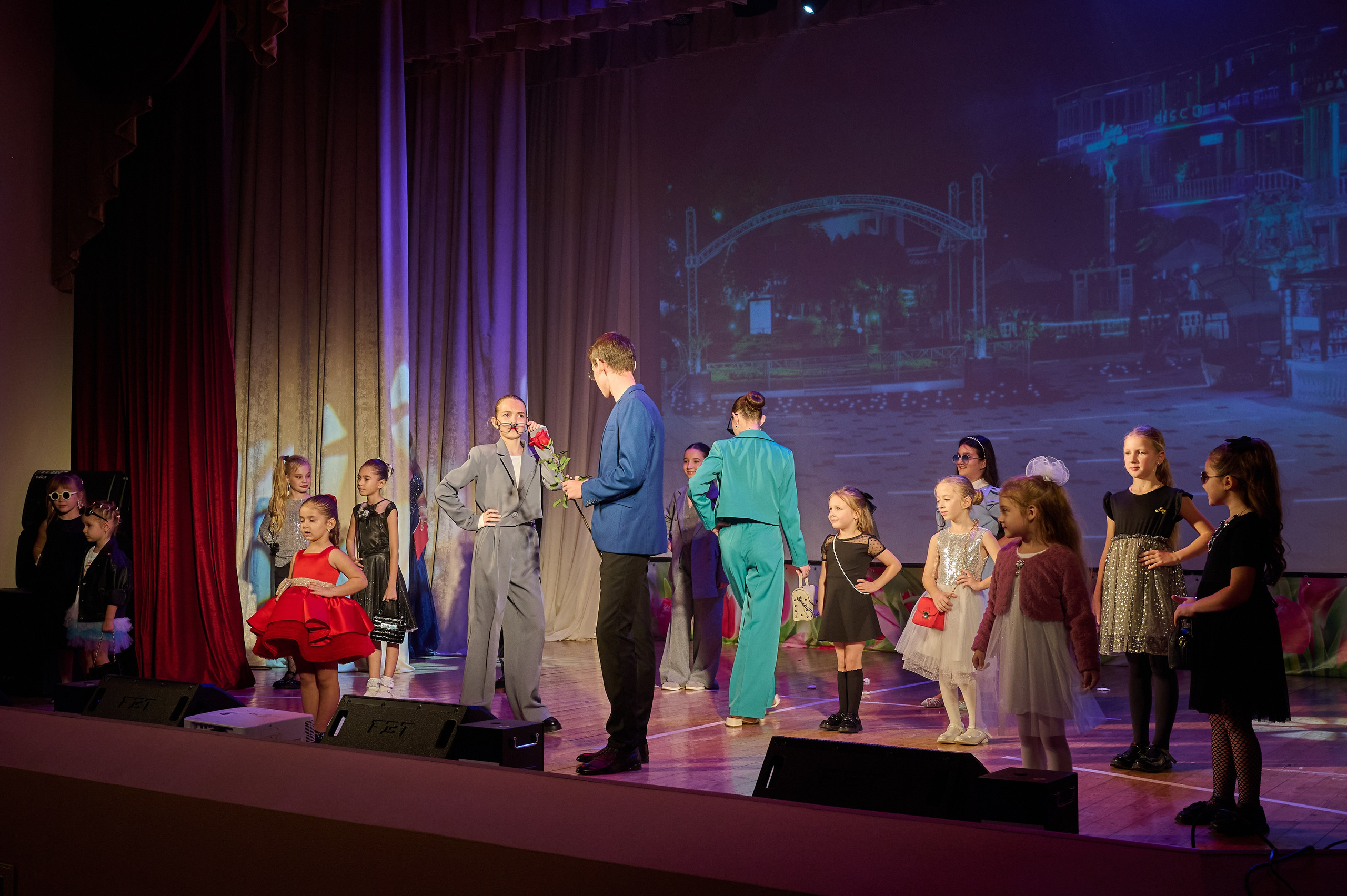 45 лет Дому Культуры. Жизнь курорта Кабардинка в фотографиях