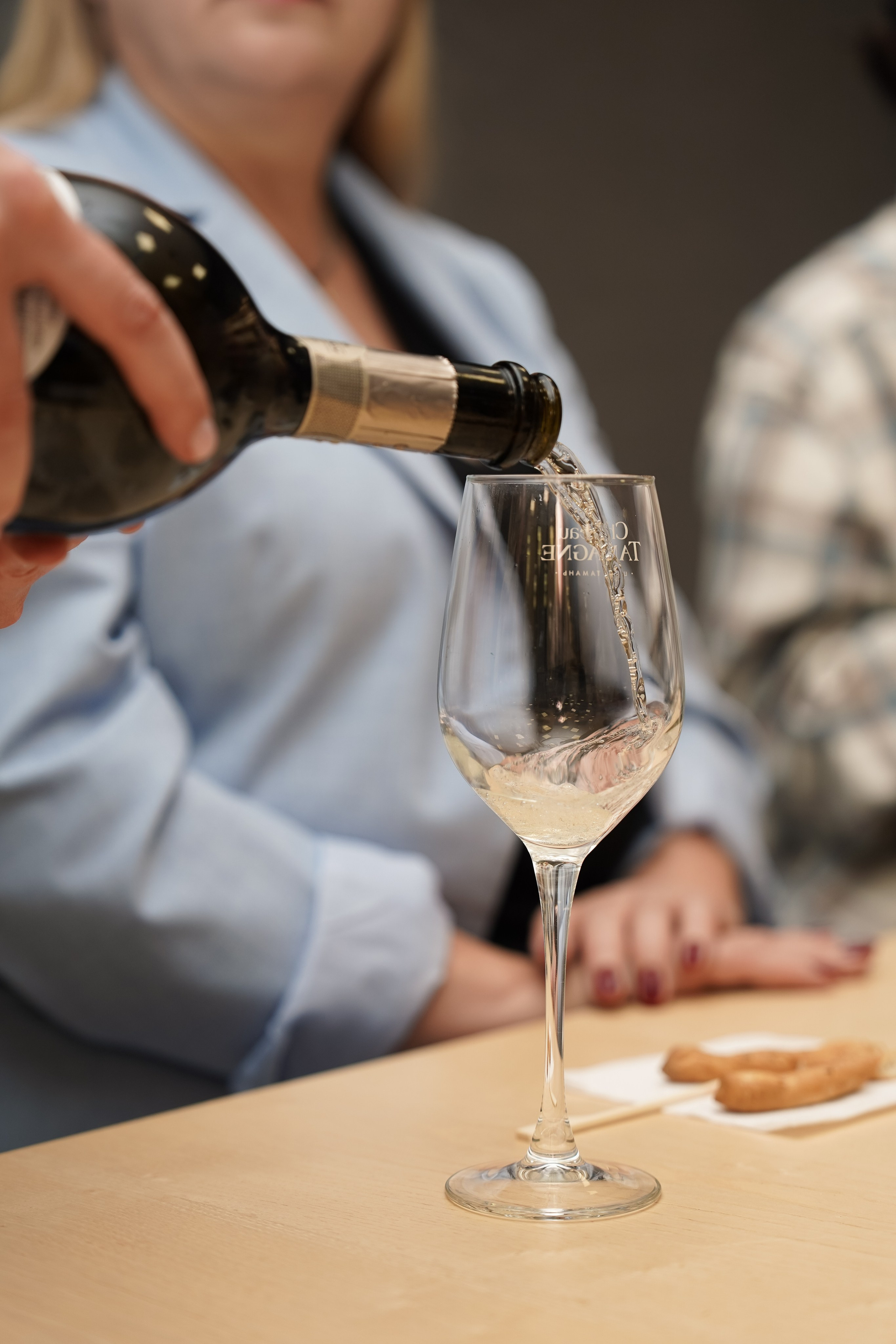 Винный вечер с Неонилой в Chateau Tamagne. Фотограф с психологическим образованием