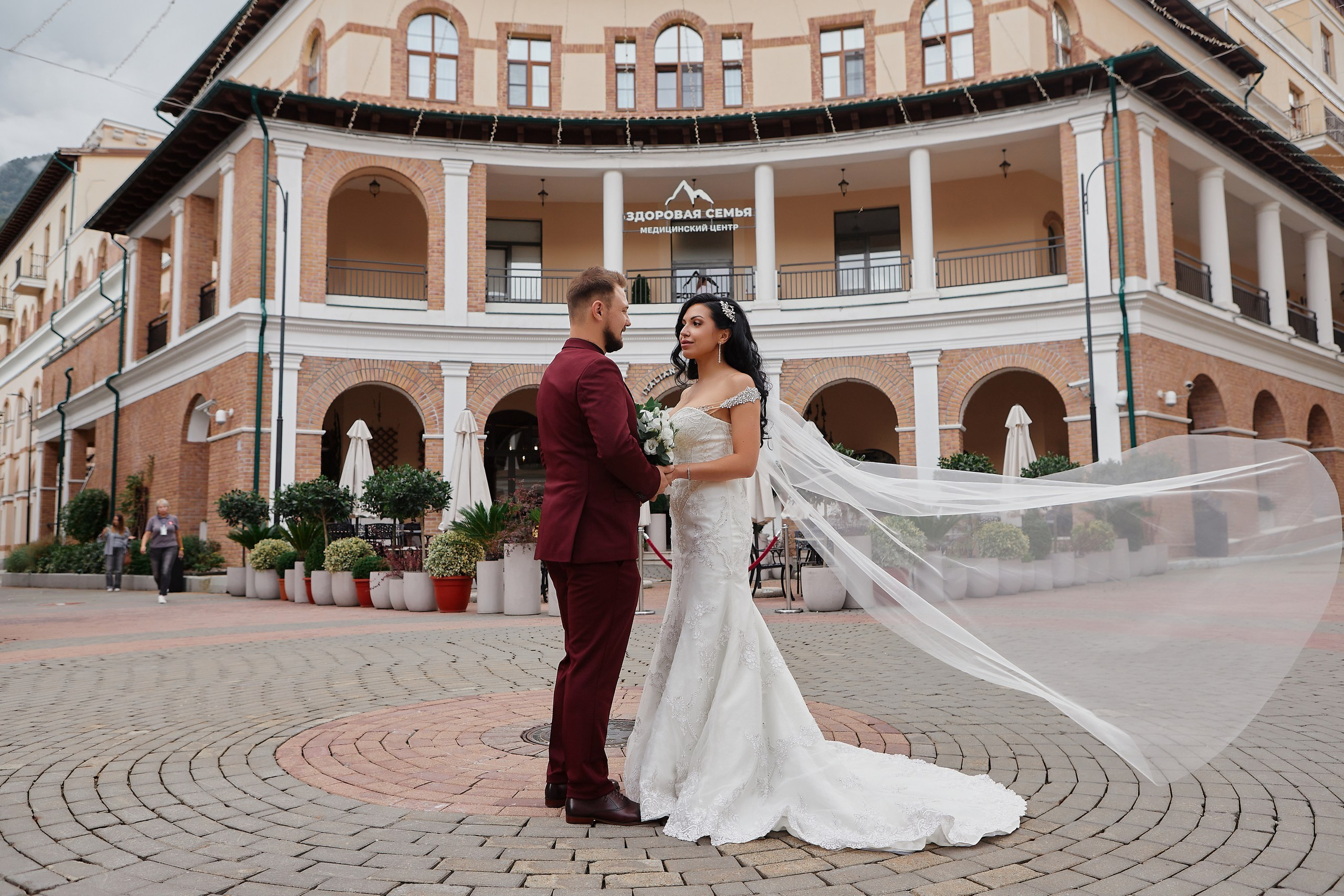 Денис и Марина Красная поляна. Свадебный и семейный фотограф в Сочи-Красной поляне Ларионова Анна