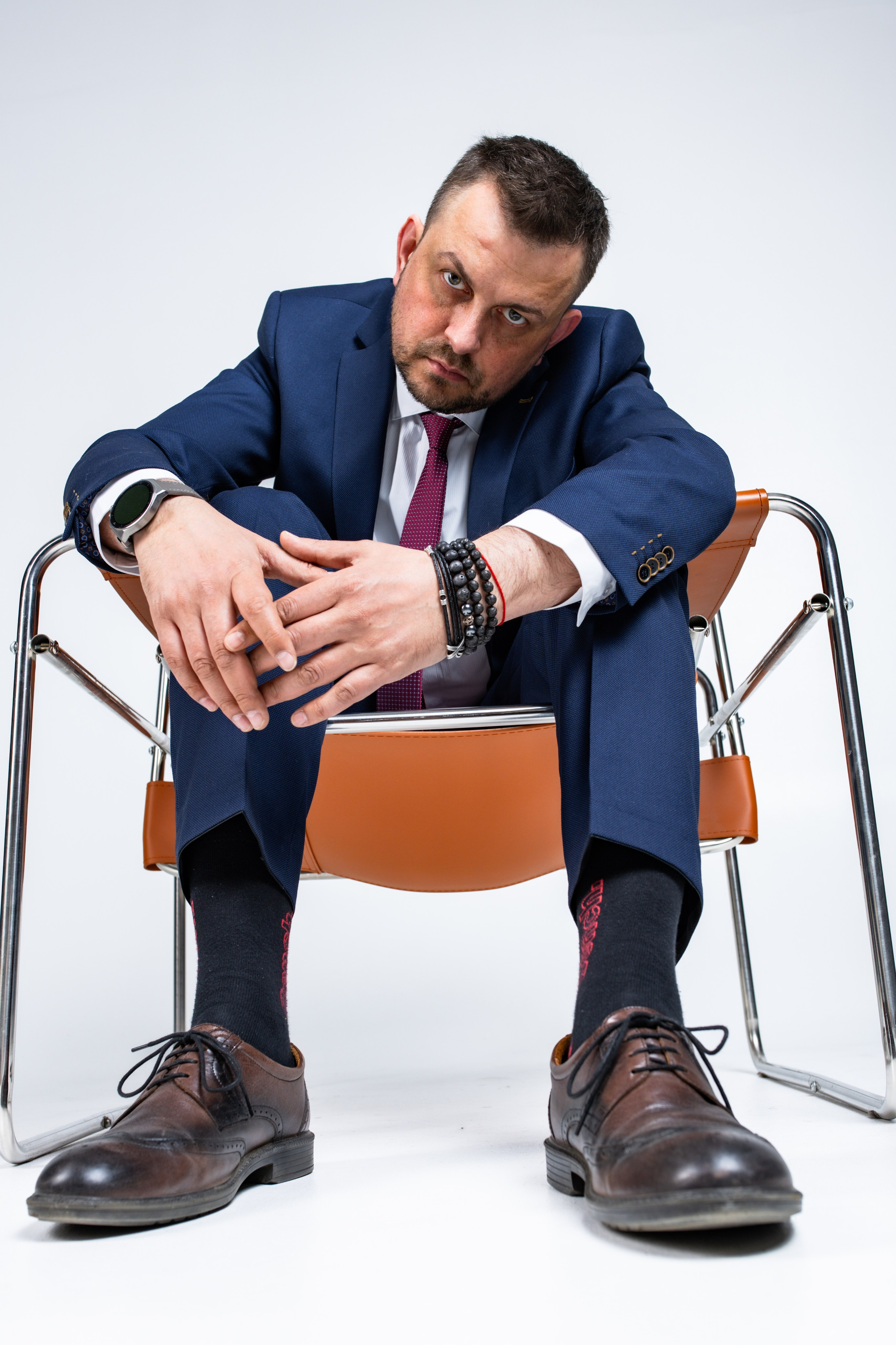 Студийный мужской портрет. Главная