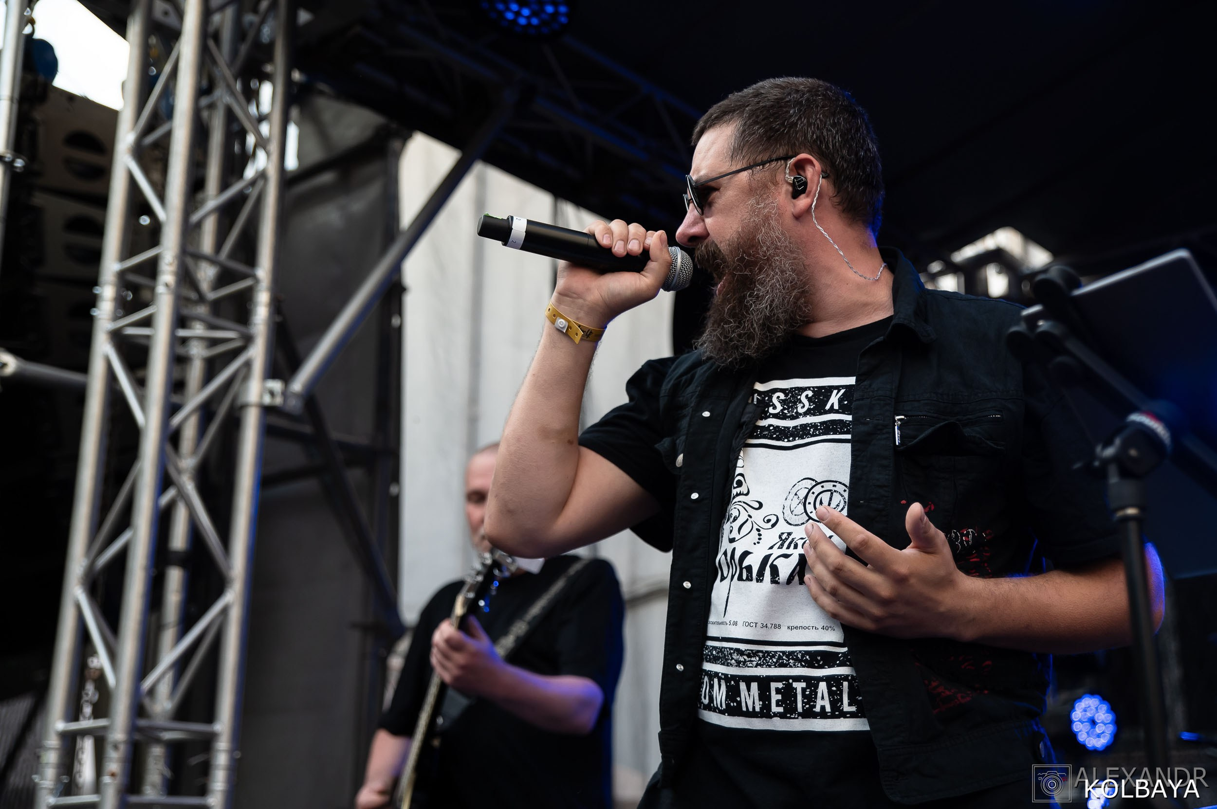 Фоторепортаж с мэшап концерта группы Черный Обелиск 4 июля 2024 года. Концертный и театральный репортажный фотограф в Москве Александр Колбая