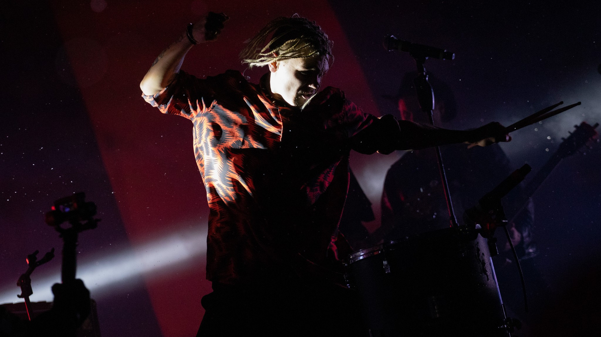 Фото с концерта. Фотограф Эдуард Алмадаков