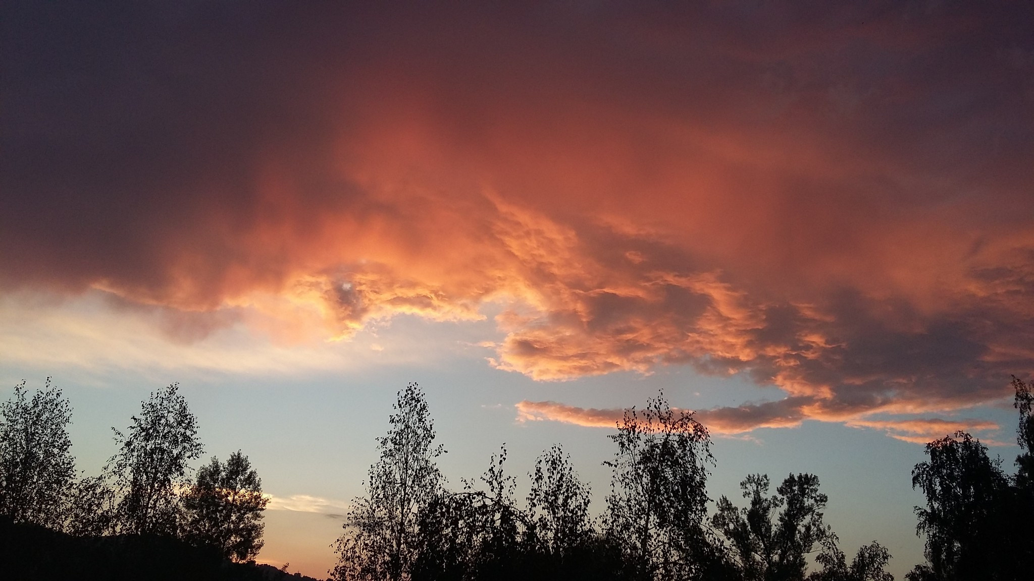 Горно-Алтайск. Фотограф Эдуард Алмадаков