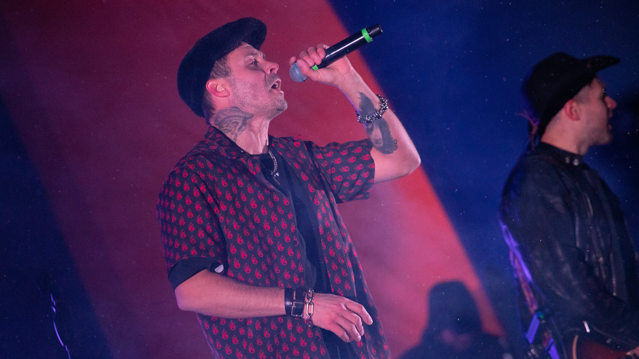 Фото с концерта. Фотограф Эдуард Алмадаков