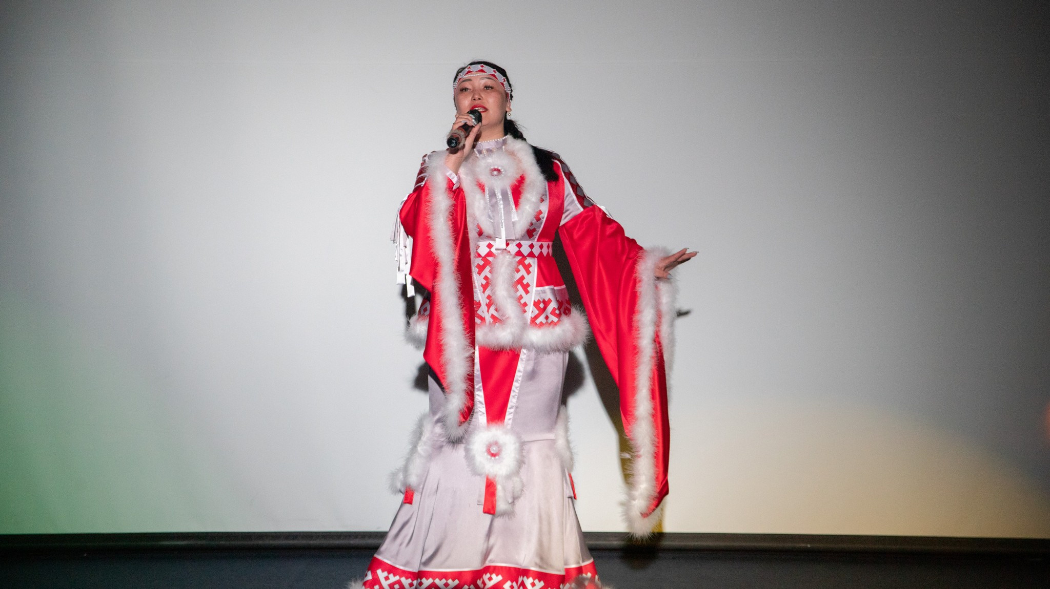 Концерт ГЦНТ. Фотограф Эдуард Алмадаков