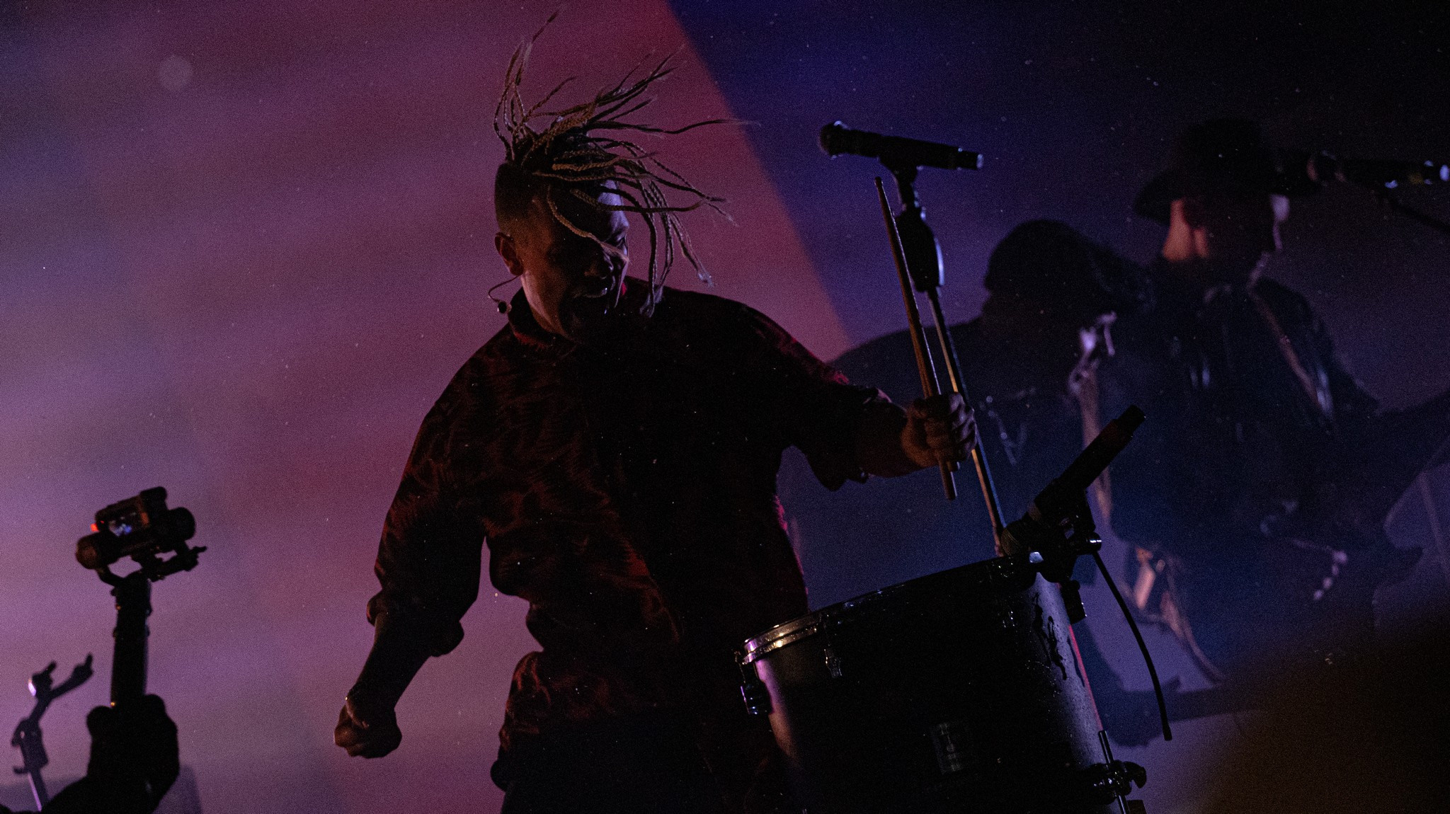 Фото с концерта. Фотограф Эдуард Алмадаков