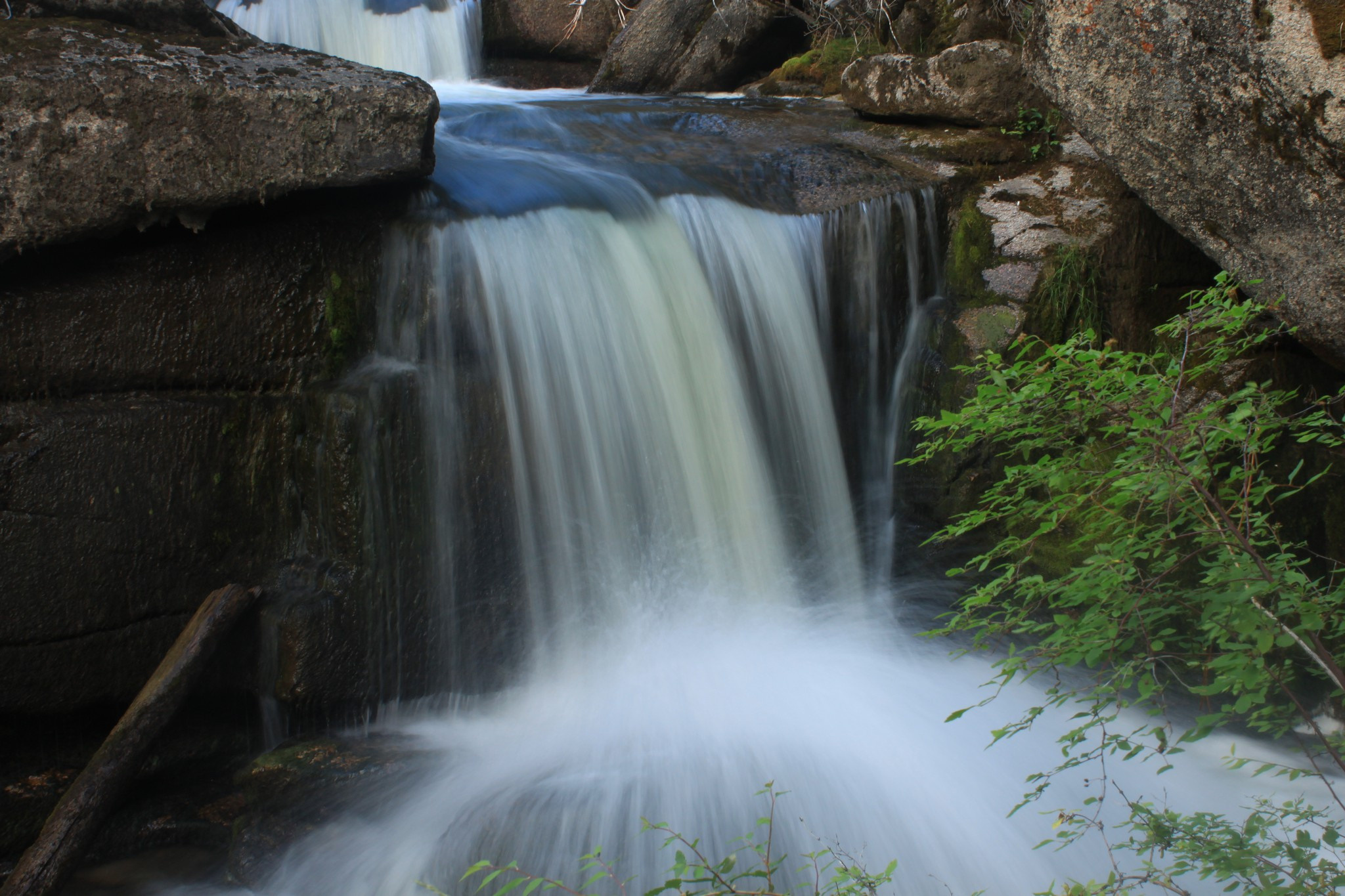 Саратанский водопад. Фотограф Эдуард Алмадаков