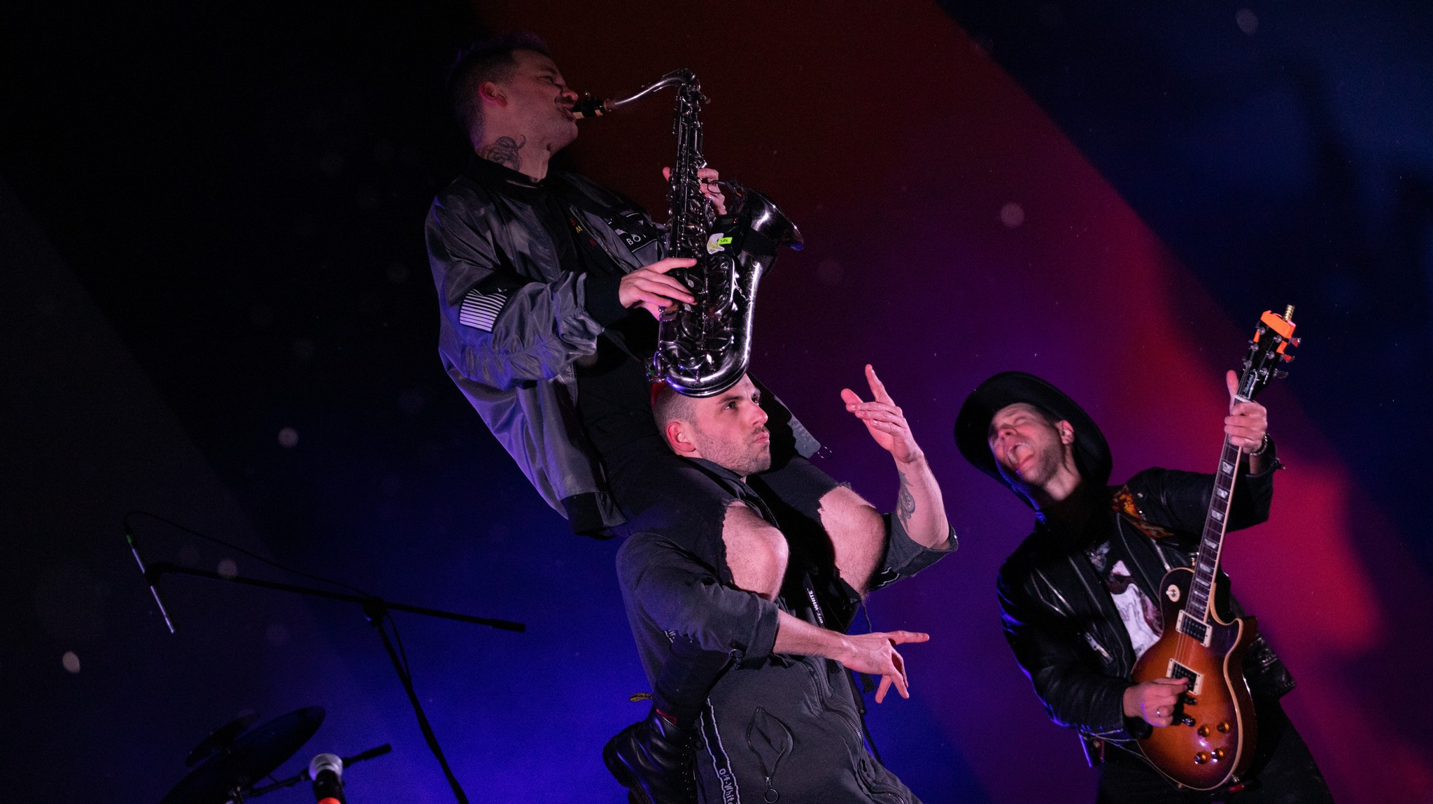 Фото с концерта. Фотограф Эдуард Алмадаков