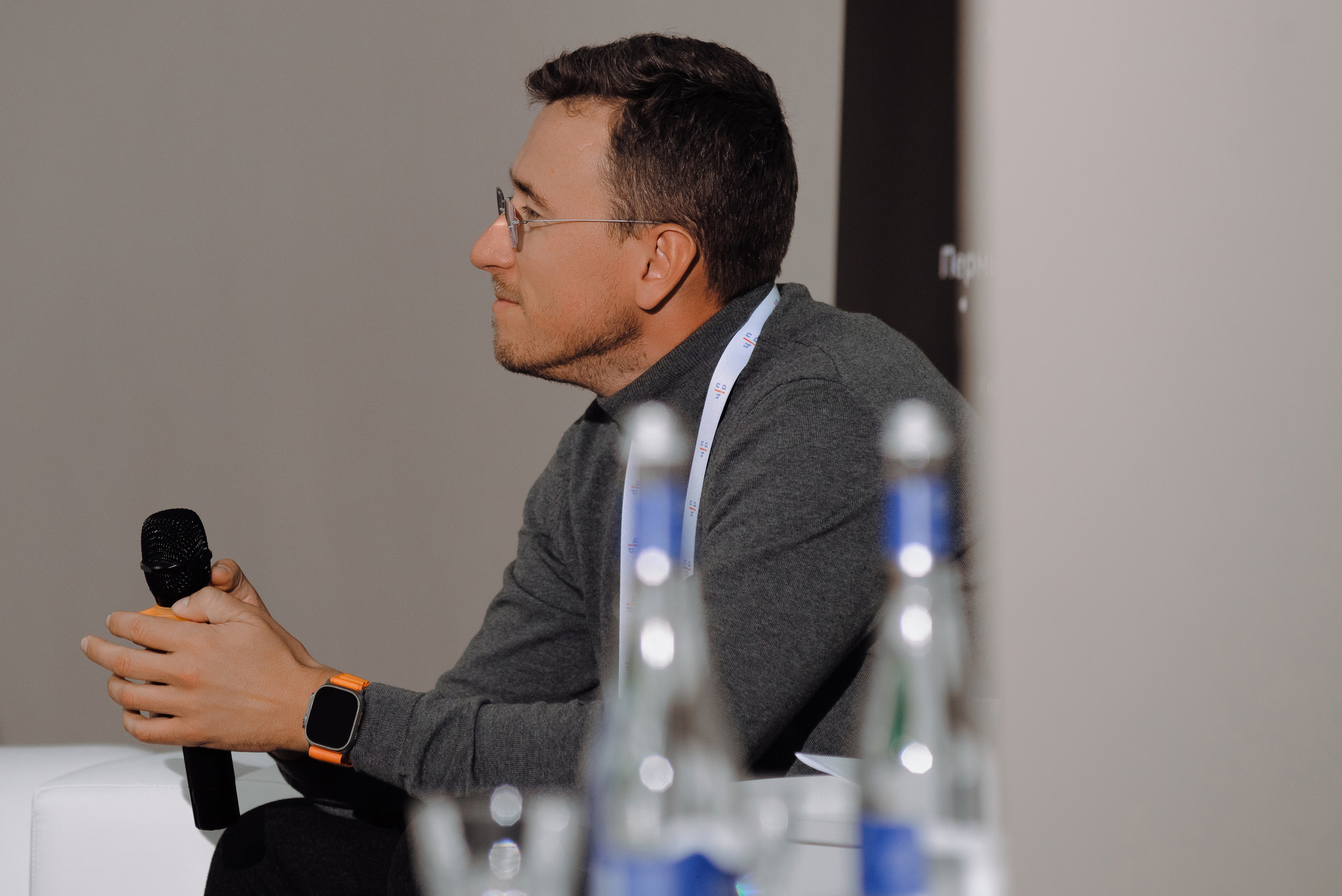 ОБЛАСТНАЯ КОНФЕРЕНЦИЯ «РАЗВИТИЕ ТУРИЗМА В ЧЕЛЯБИНСКОЙ ОБЛАСТИ». Репортажный фотограф Зуев Роман г. Челябинск