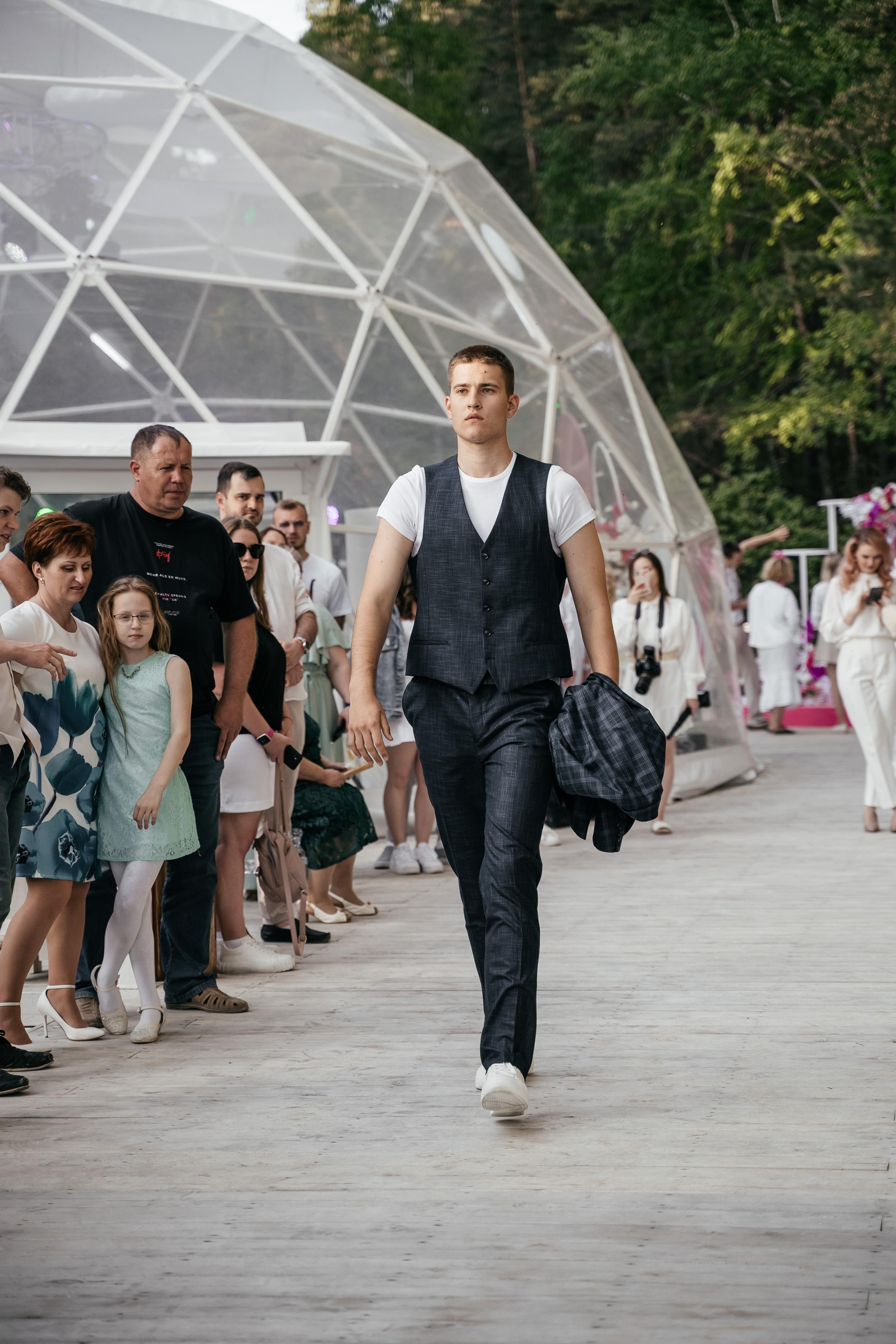 Лесная сфера. Свадебный и семейный фотограф в Новосибирске Наталья Зорина