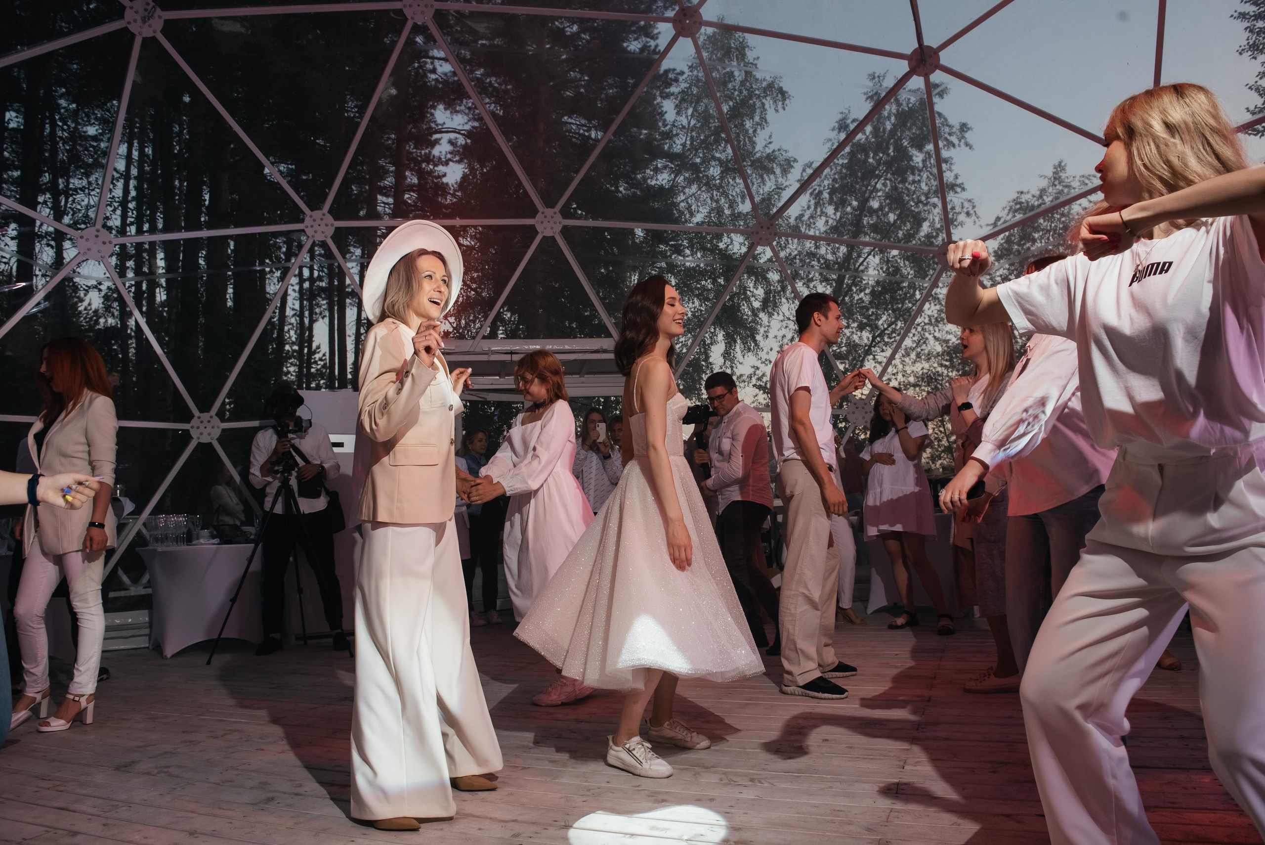 Лесная сфера. Свадебный и семейный фотограф в Новосибирске Наталья Зорина