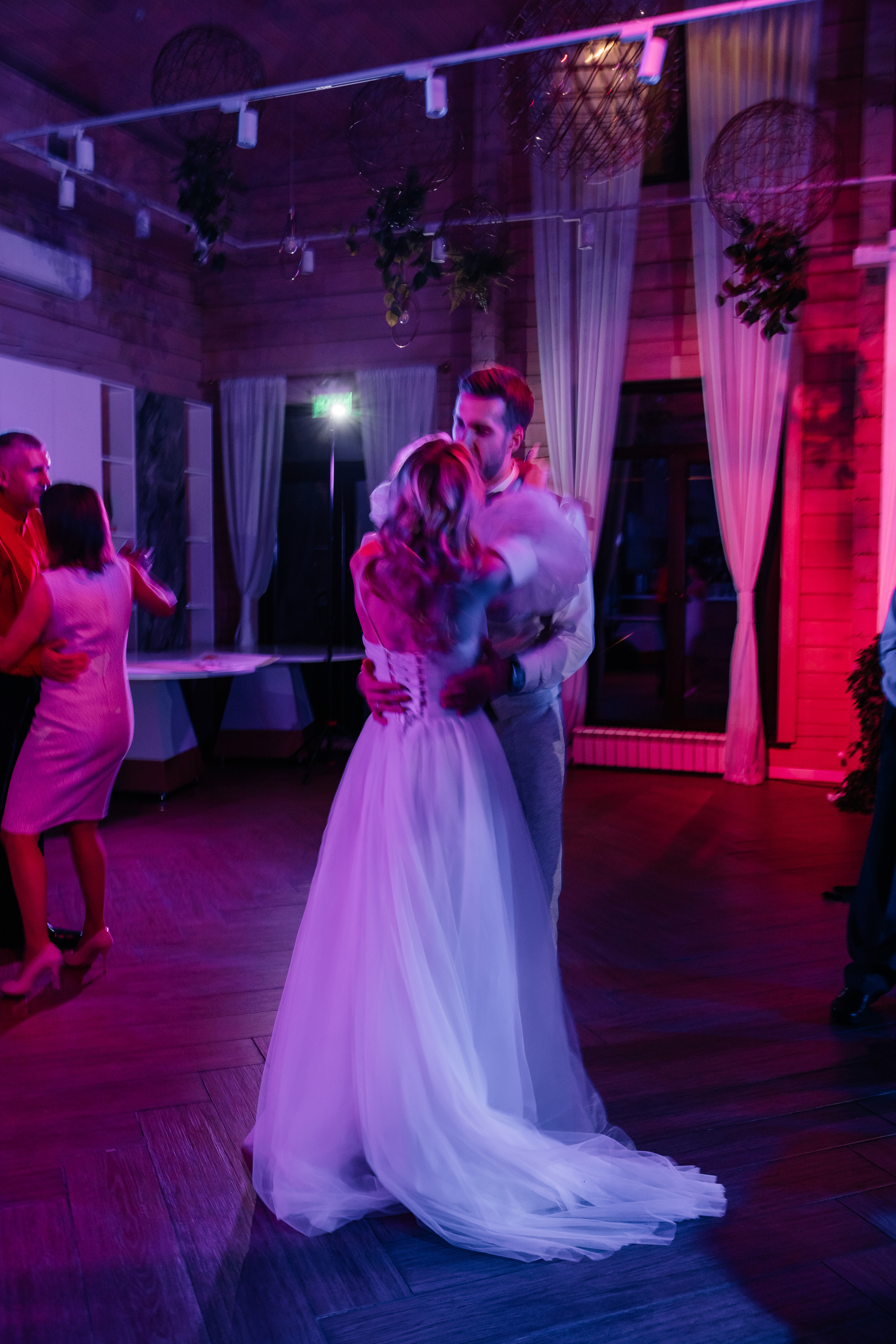 Лера и Ваня. Свадебный и семейный фотограф в Новосибирске Наталья Зорина