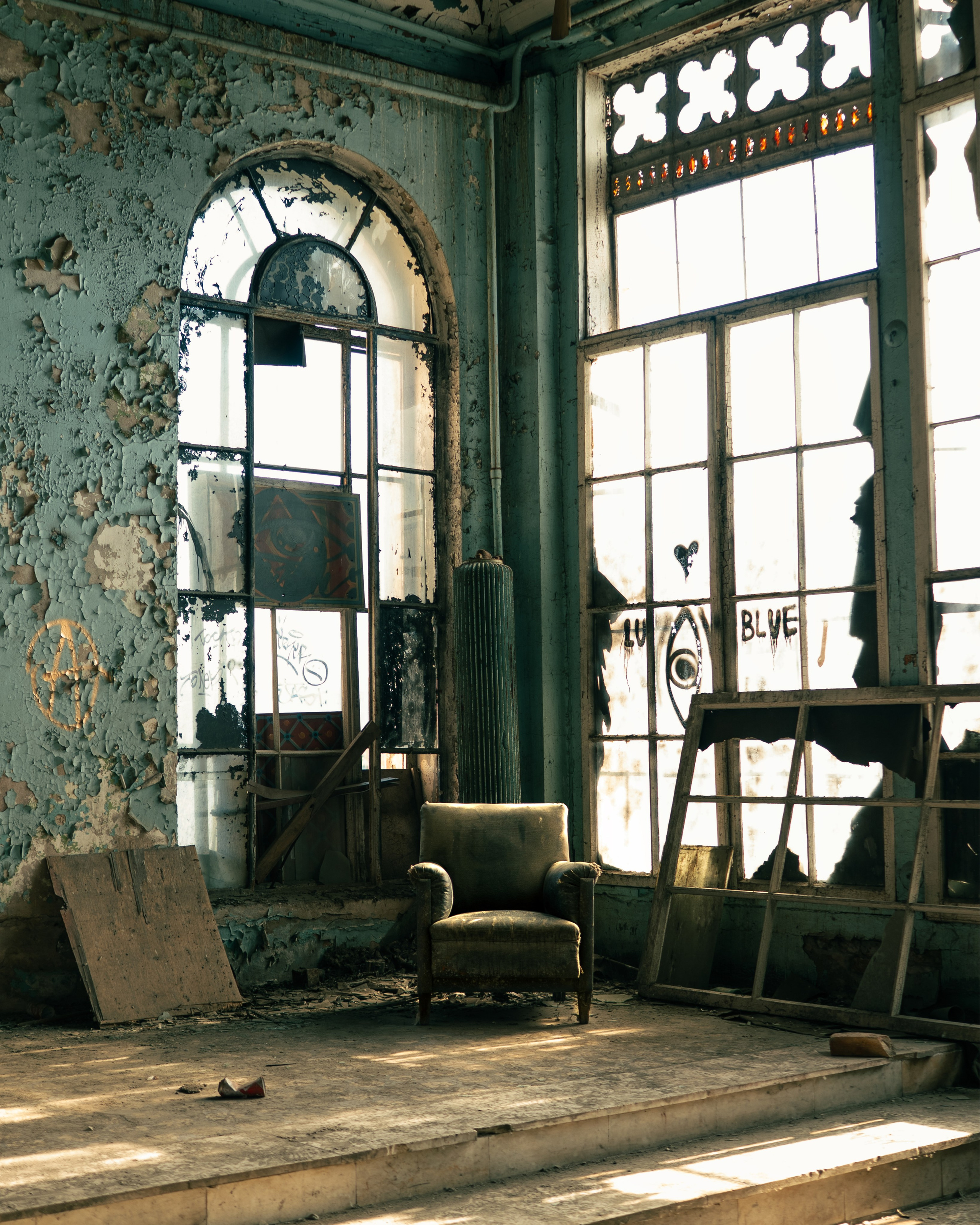 Asmodeus Tanya (заброшенный особняк Нобеля). Непарадное в парадных