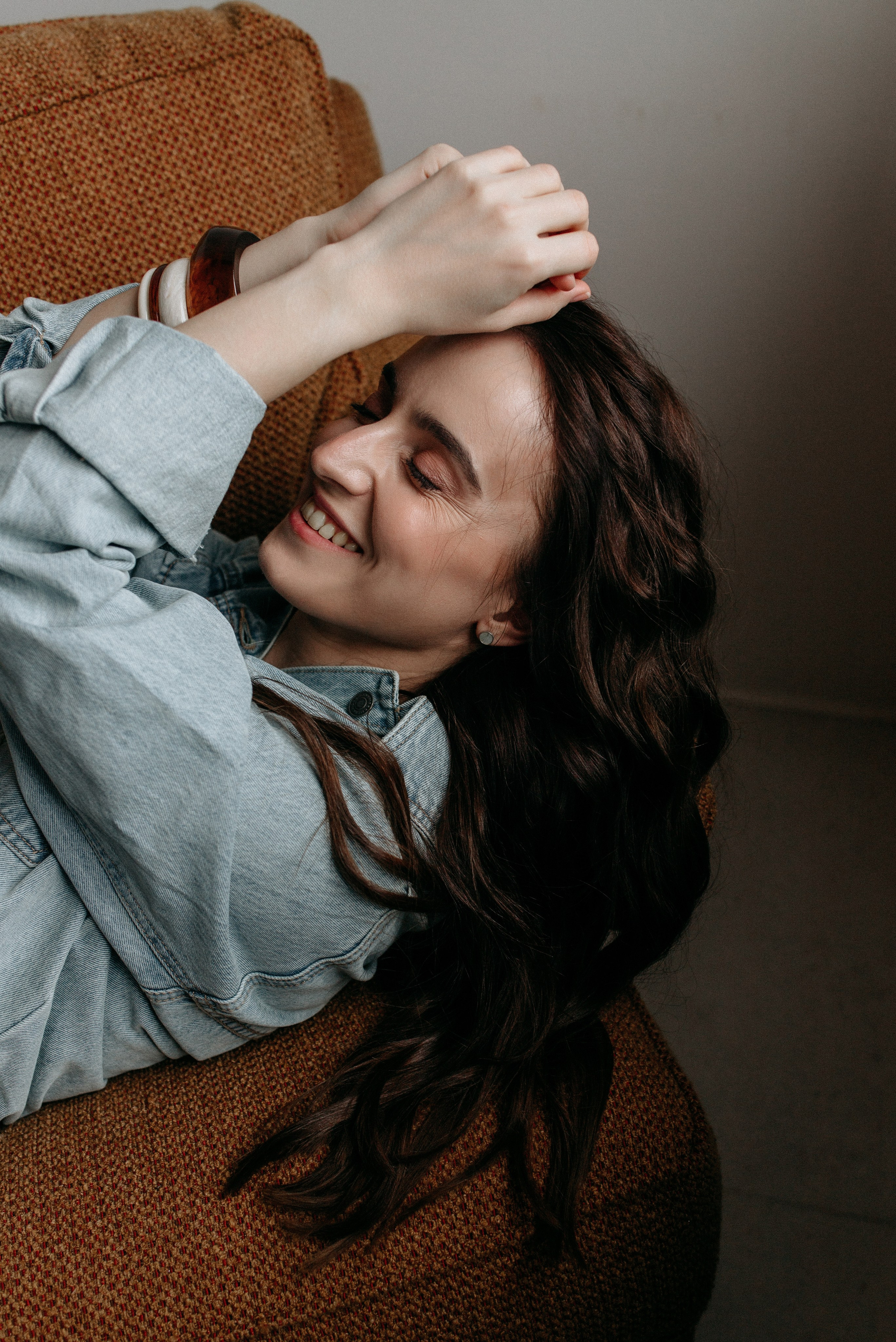 Александра. Главная