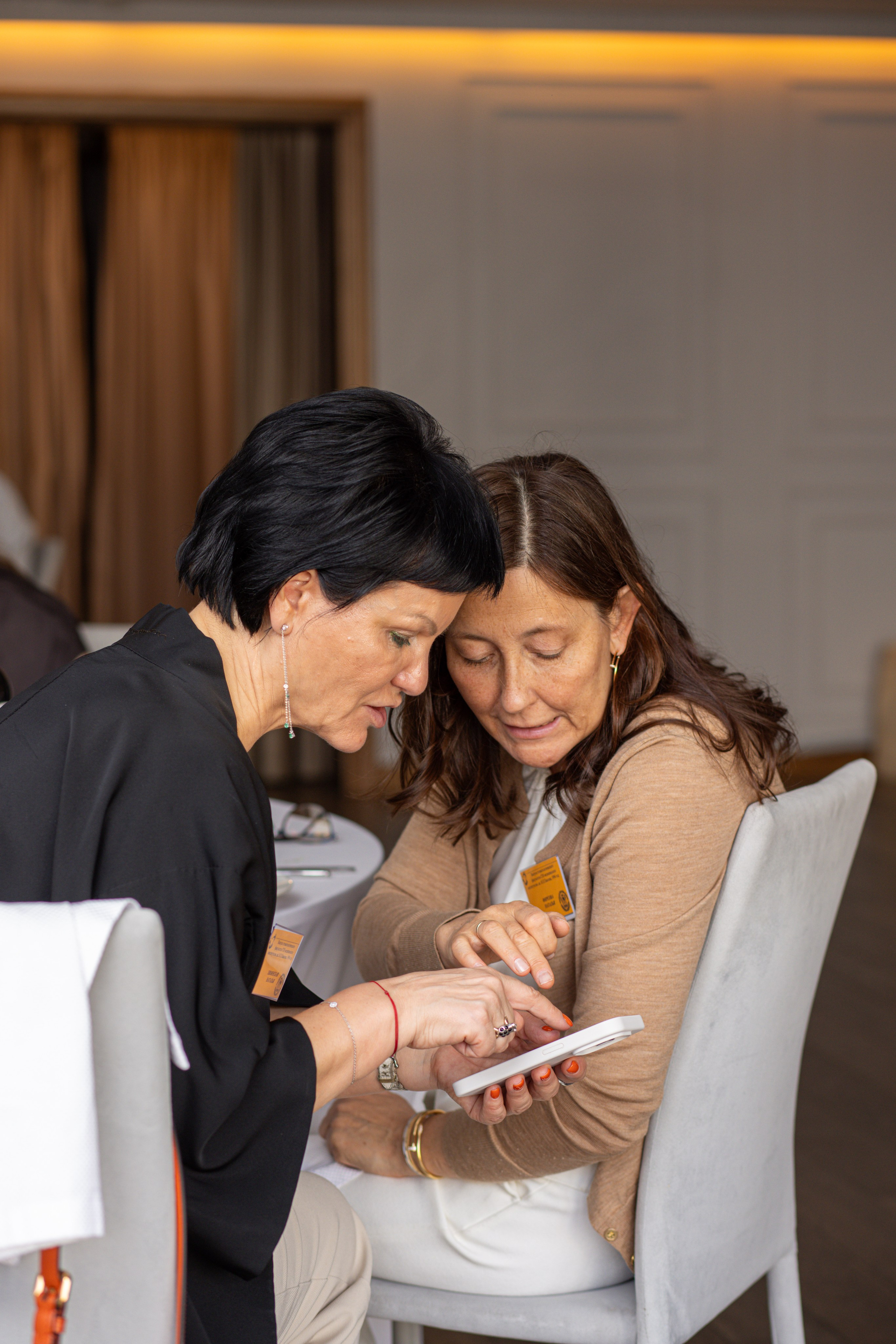 Встреча выпускников. Стоматологи СПб. Семейный фотограф в Вышнем Волочке — Ульяна Иванова | Фотосессии для всей семьи