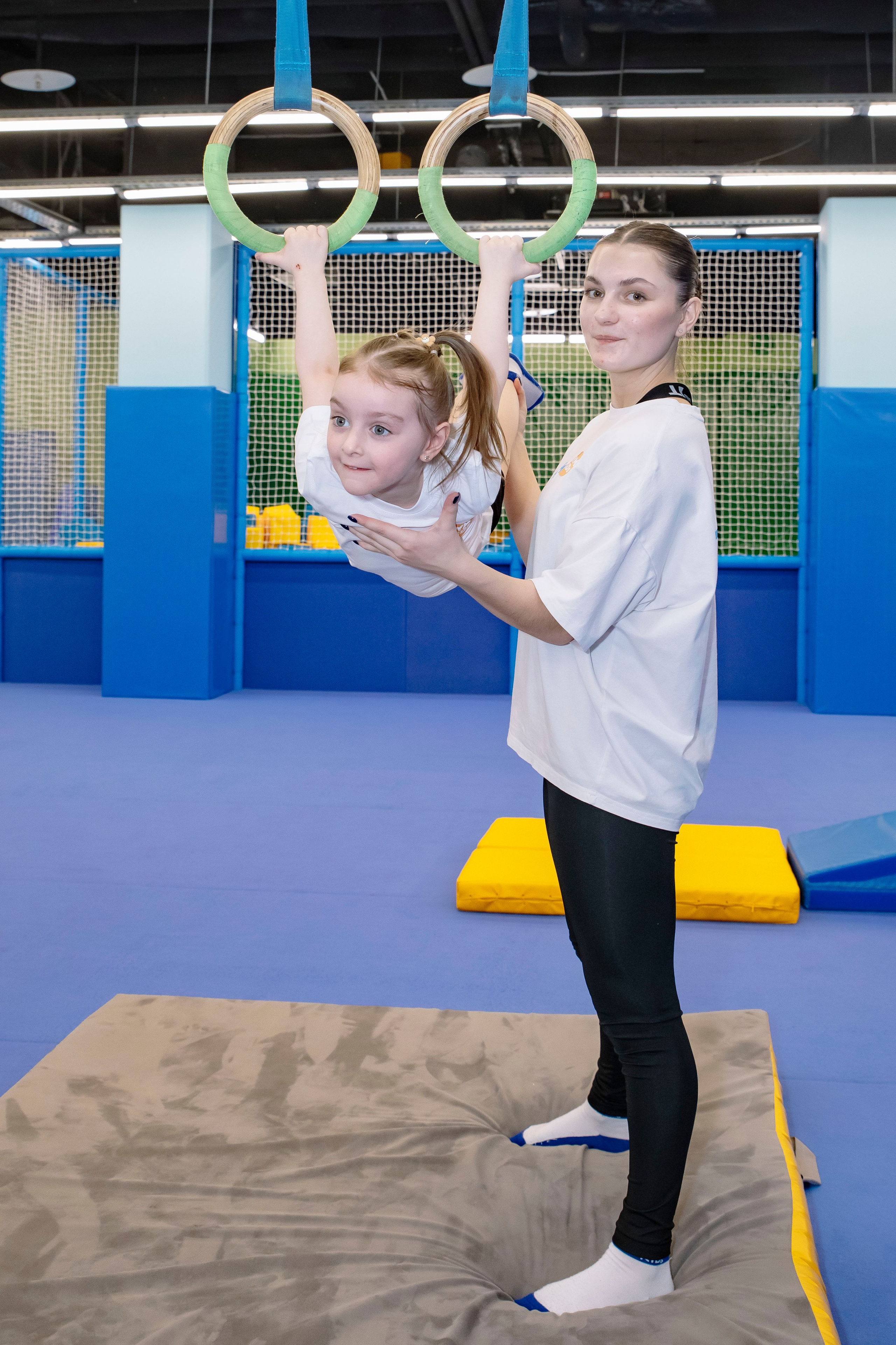 Соревнования по гимнастике в Gymkids Чертаново. Профессиональный фотограф в Москве | Заказать фотосессию и съемку