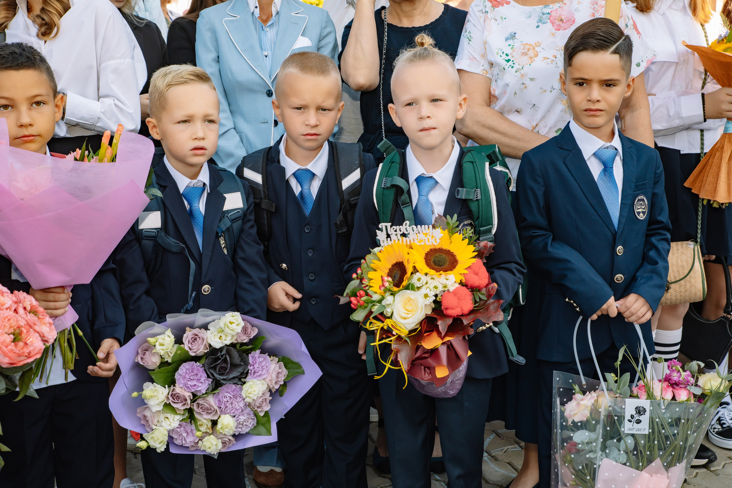 Линейка 1Б Школа Права и Экономики. Фотограф в Москве Яна Полосина
