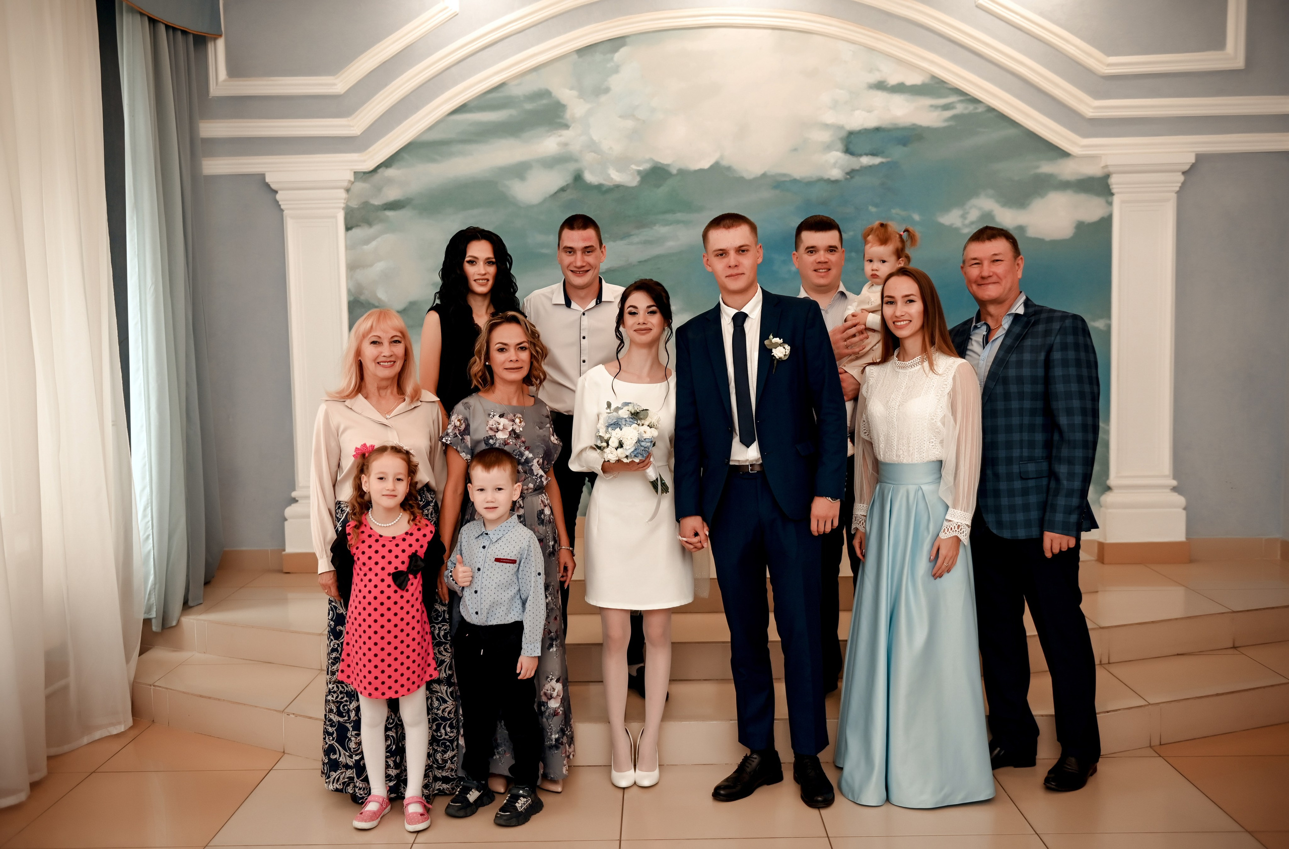 Небольшая часть фото со свадебной съемки Алексея и Даши. Свадебный, семейный, детский, контент фотограф в Омске Максим Ильин