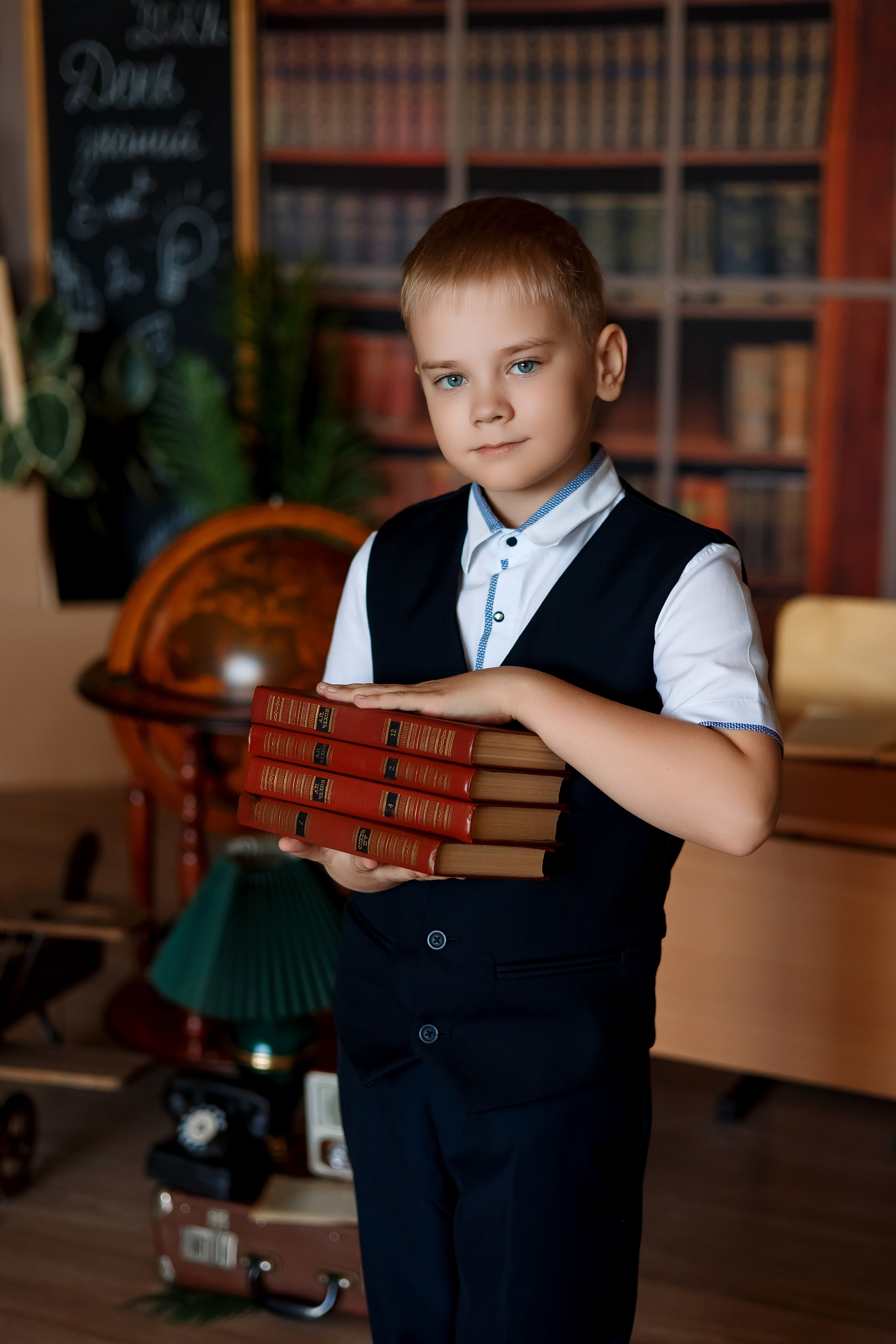 4 класс фотосессия в фотостудии. Фотограф Любовь Корниенко, Примоский край