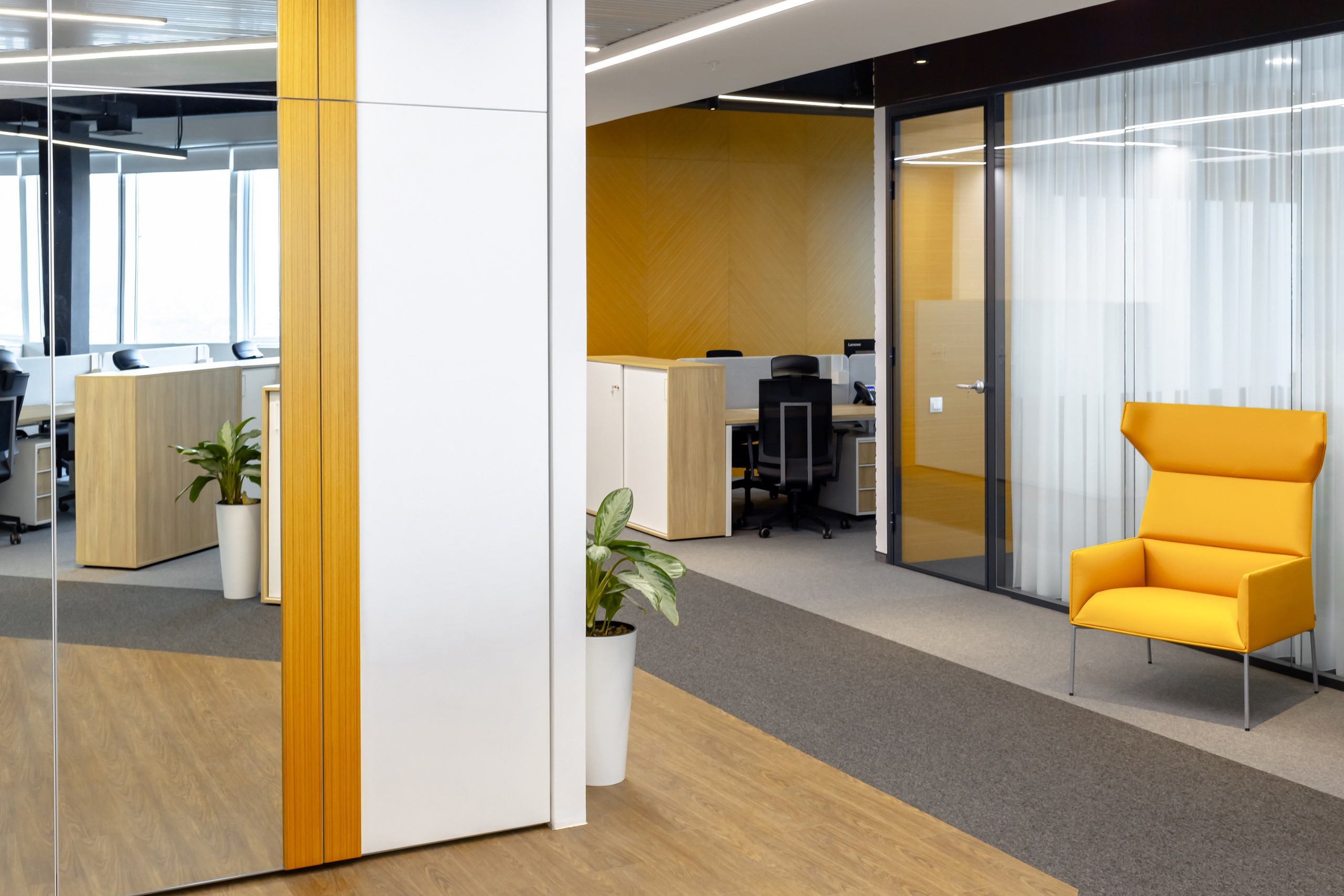 Mercure space. Репортажный фотограф в Алмате Чумаков Георгий