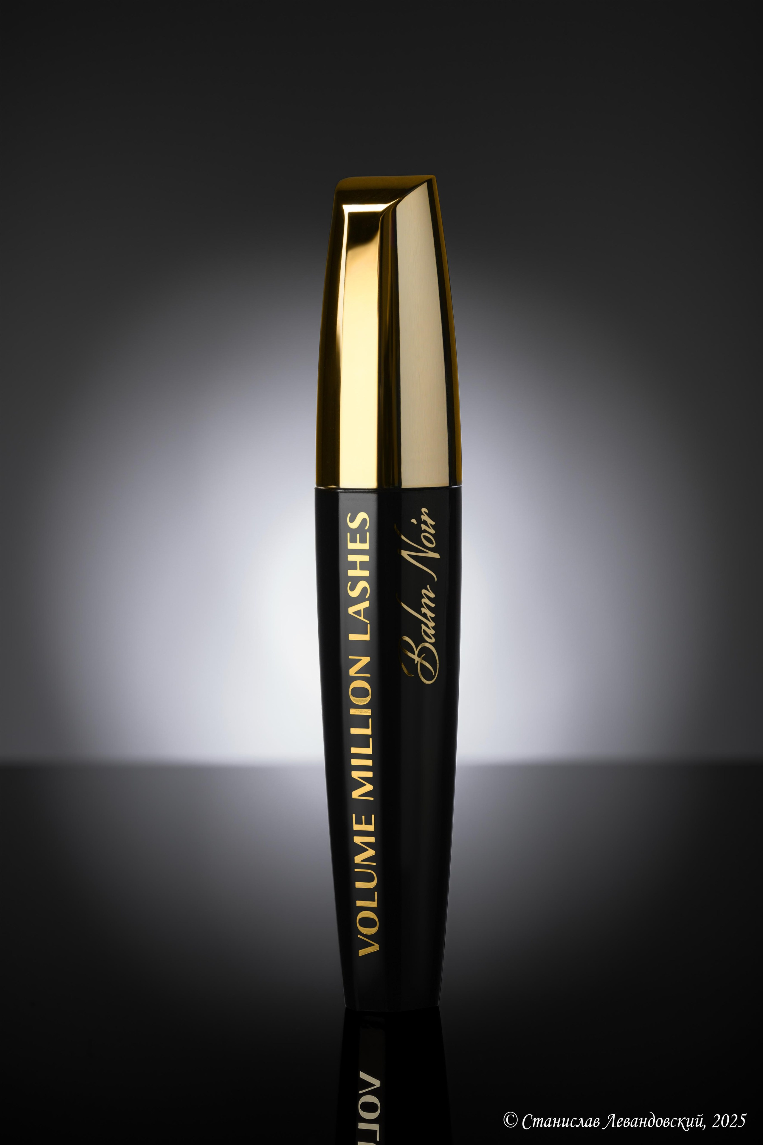 Предметы с глянцевой поверхностью. Предметный фотограф в Москве Станислав Левандовский