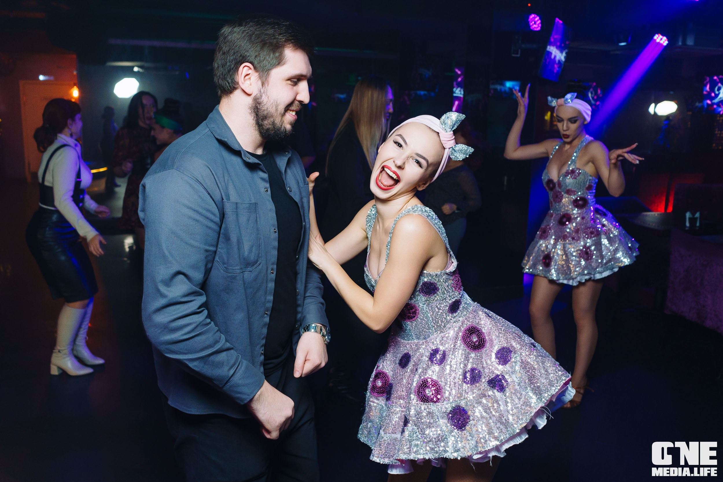 Фоторепортаж из караоке-клуба Эйфория. One Media Life: фоторепортажи, фотоотчеты с мероприятий и заведений