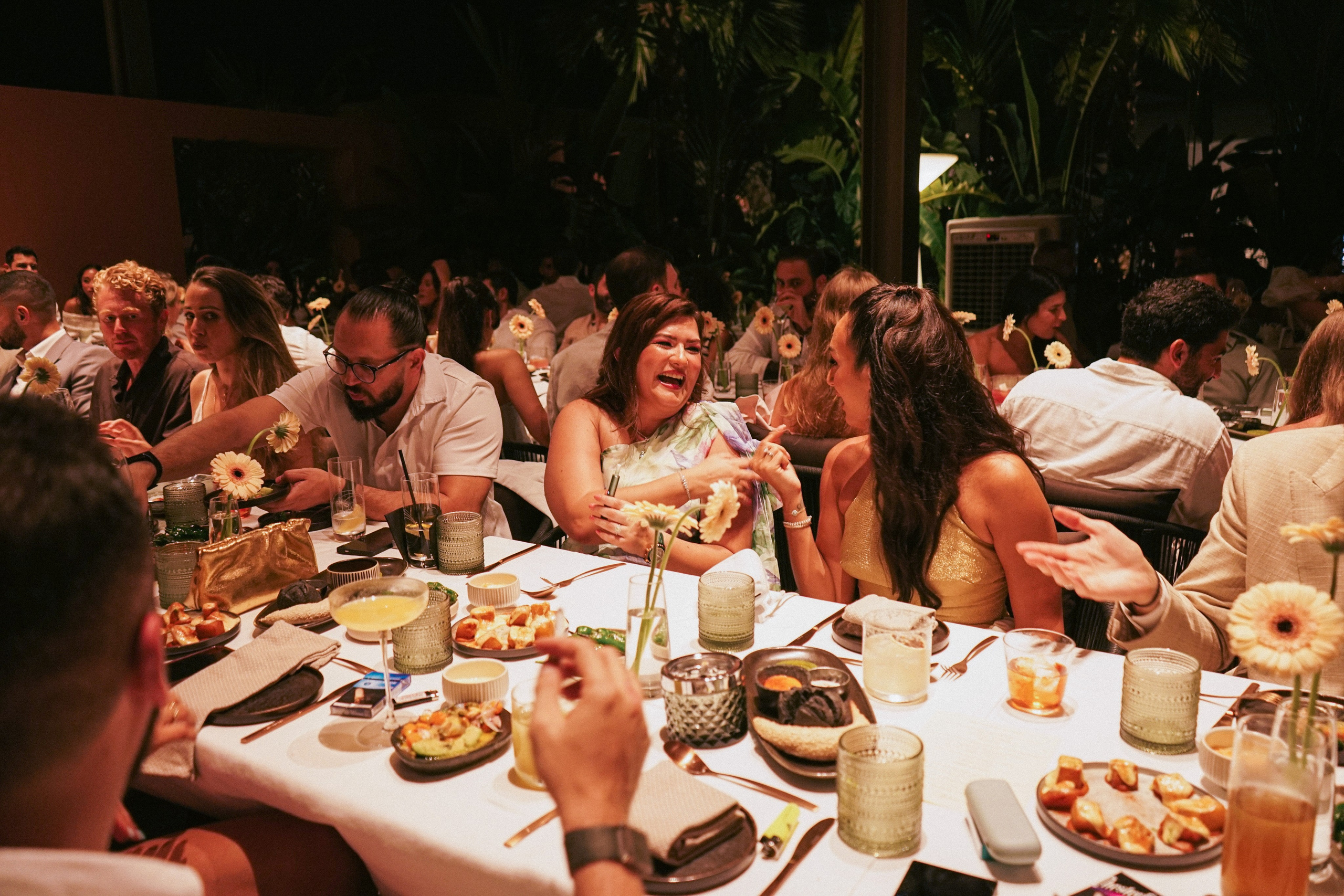 Wedding in Dubai. Photographer in Georgia UAE Russia Nekit Fox