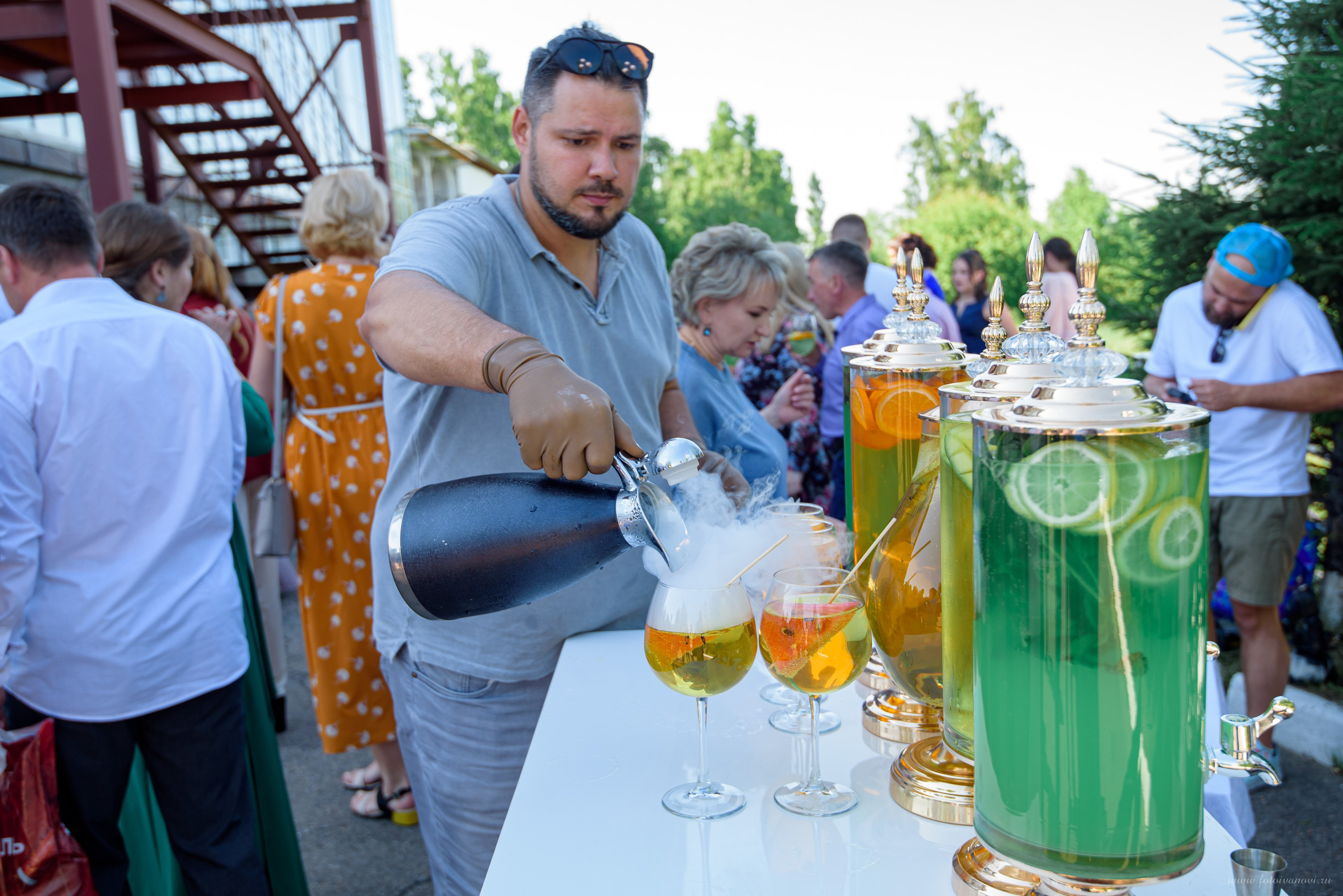 Выпускной 9-11классы. Выпускные книги Анапа Новороссийск Краснодар