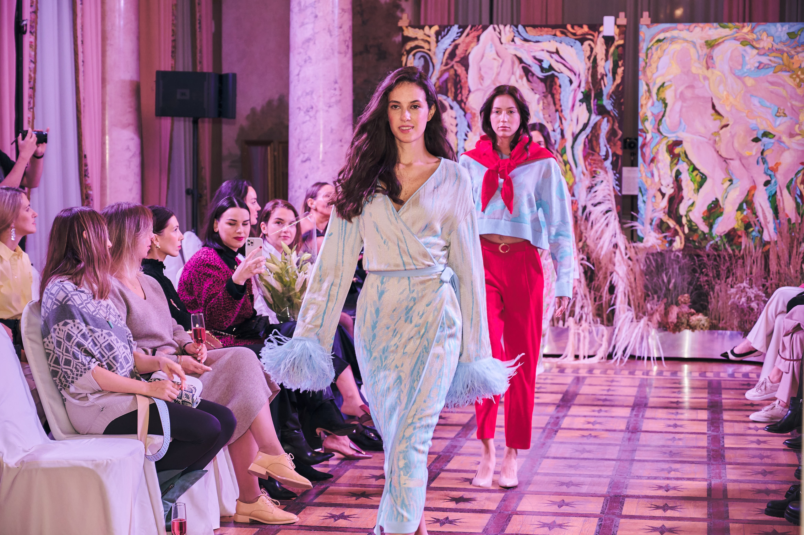 21.09.22 Люблино — Показ коллекции платьев. Никита Хохловский фото и видео продакшн