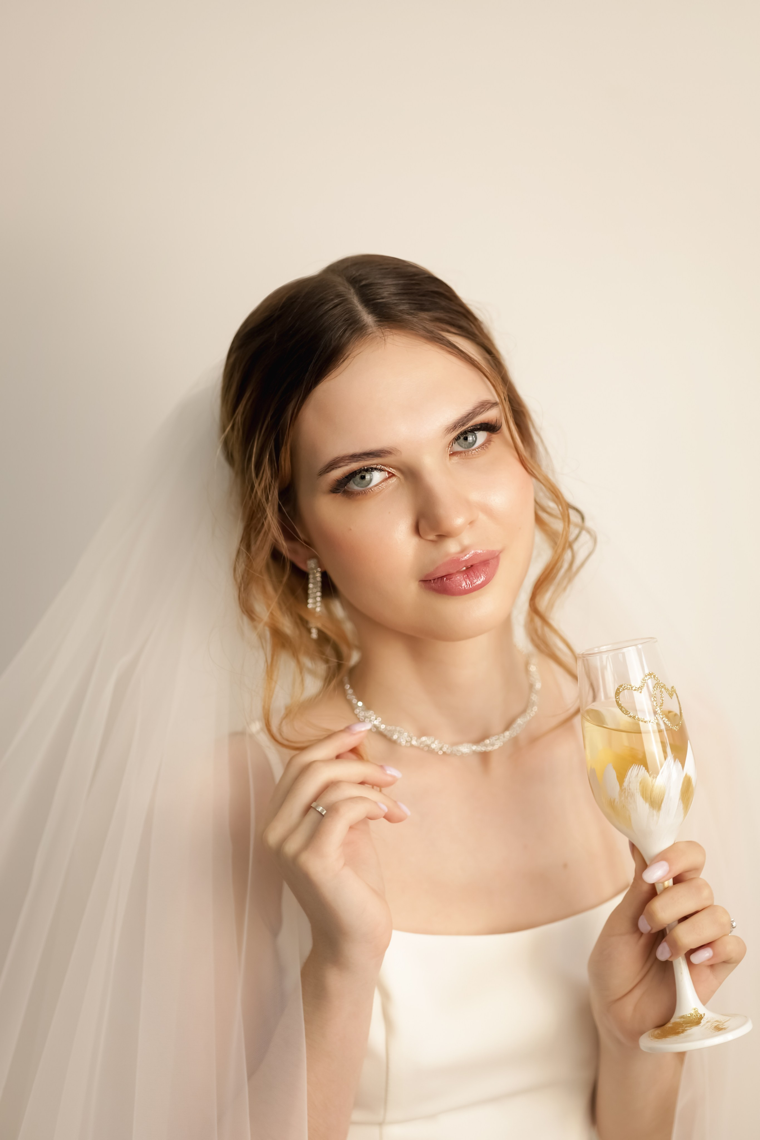 Утро Невесты Елизаветы. Фотограф Людмила Лебединская г. Краснодар (Приморско-Ахтарский р-он)