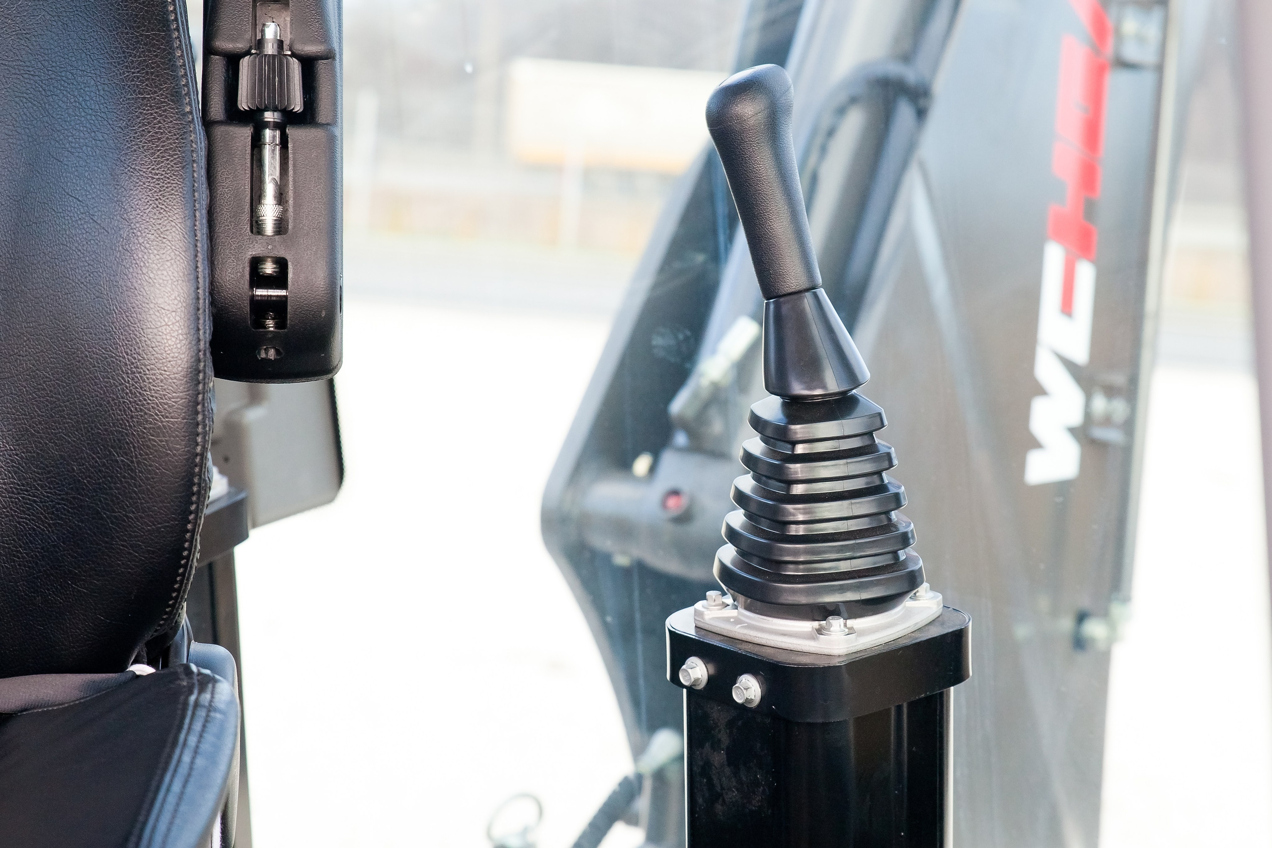 Фото ЭП weheavy равно. Продажа и обслуживание грузовой техники и спецтехники в г. Новосибирск компания СТИ