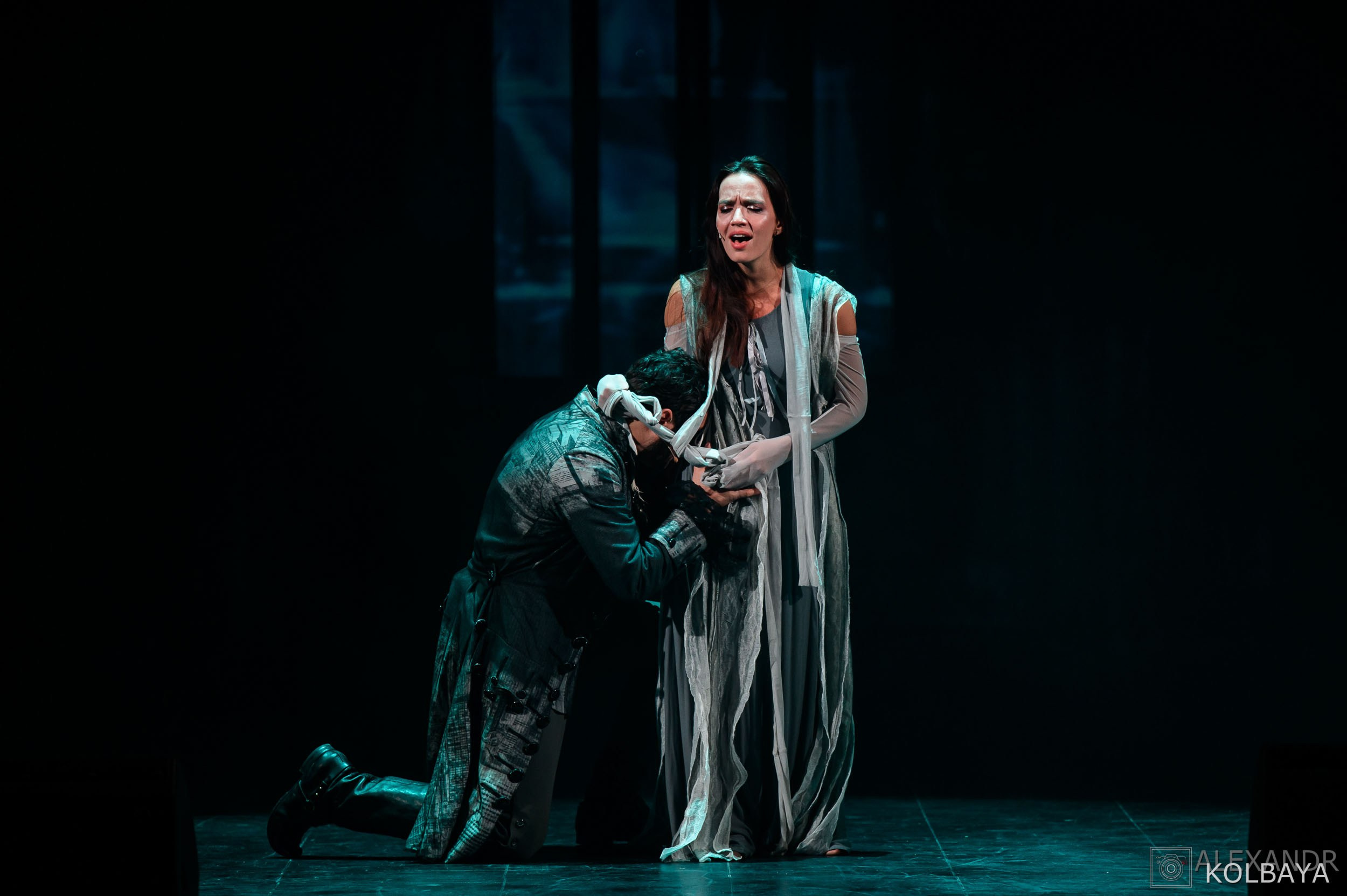 Опасные связи. Концертный и театральный репортажный фотограф в Москве Александр Колбая