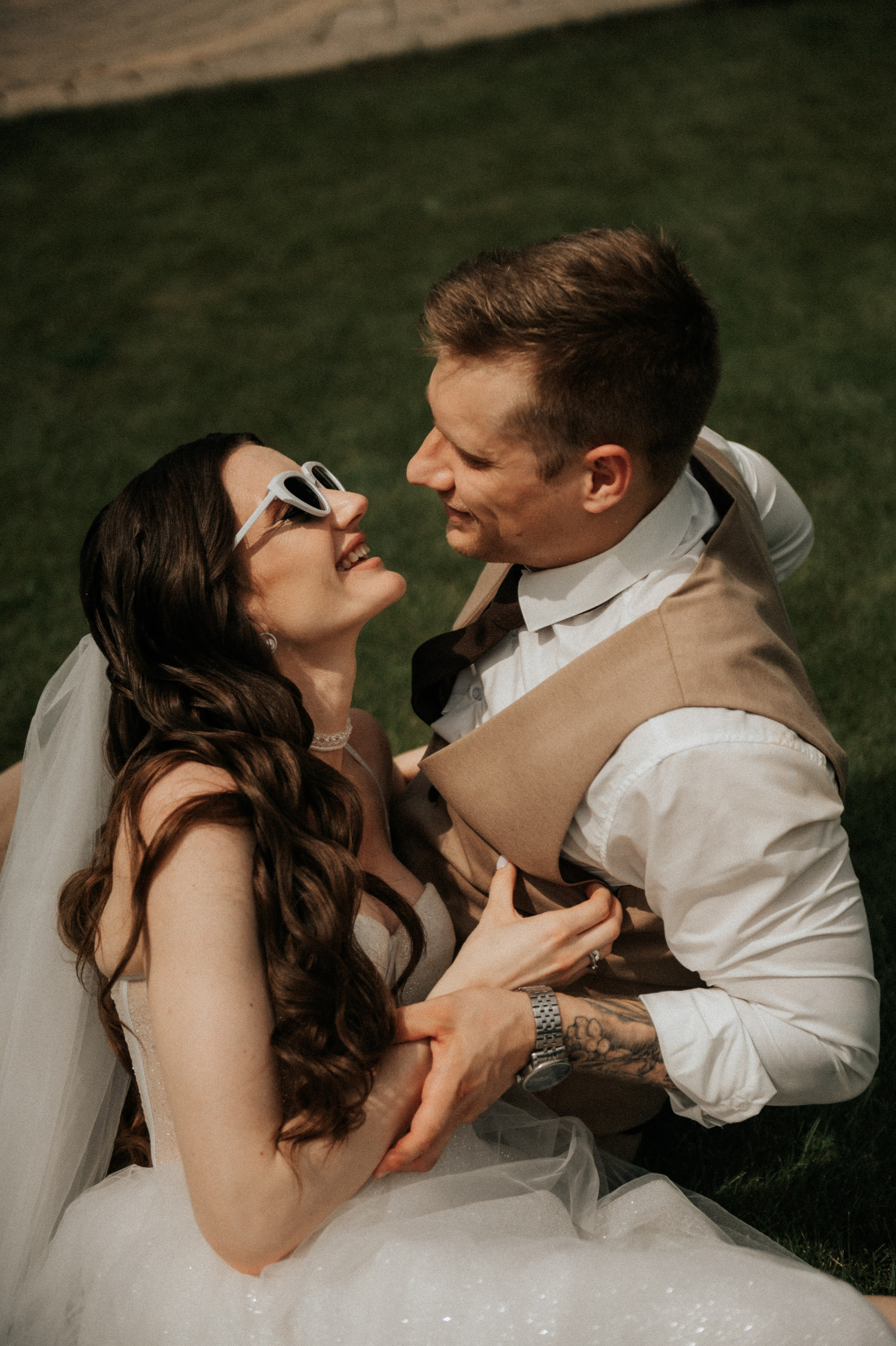 Свадебные фотографии. Фотограф в Барнауле Дарья Бутурлакина. Люби.Цени.Касайся