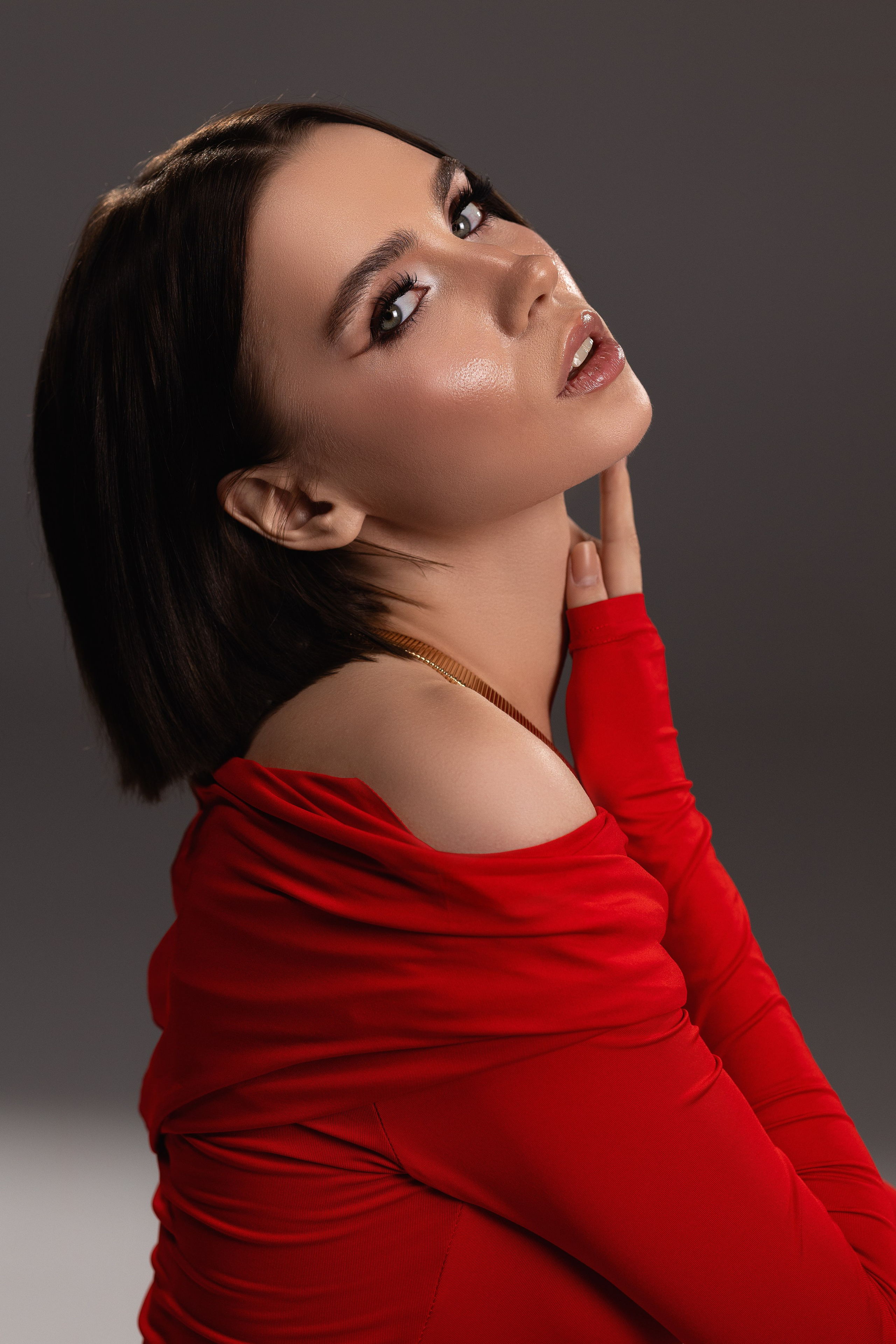 Женский портрет в студии. Фотограф Минск