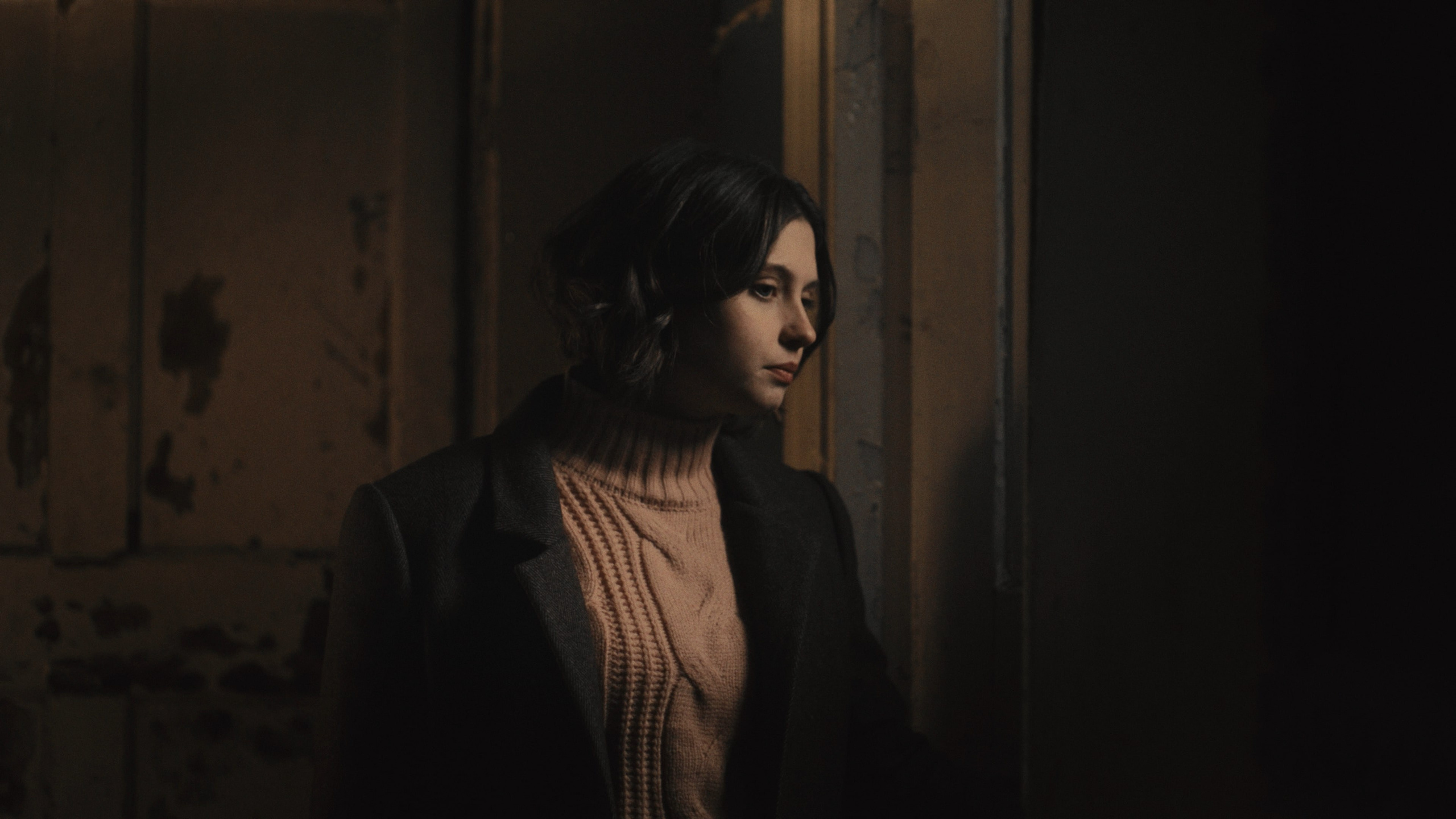 «ТАМ, ГДЕ НИКТО НЕ ЖИВЕТ» — short film. DANILA KOMKIN — Colorist