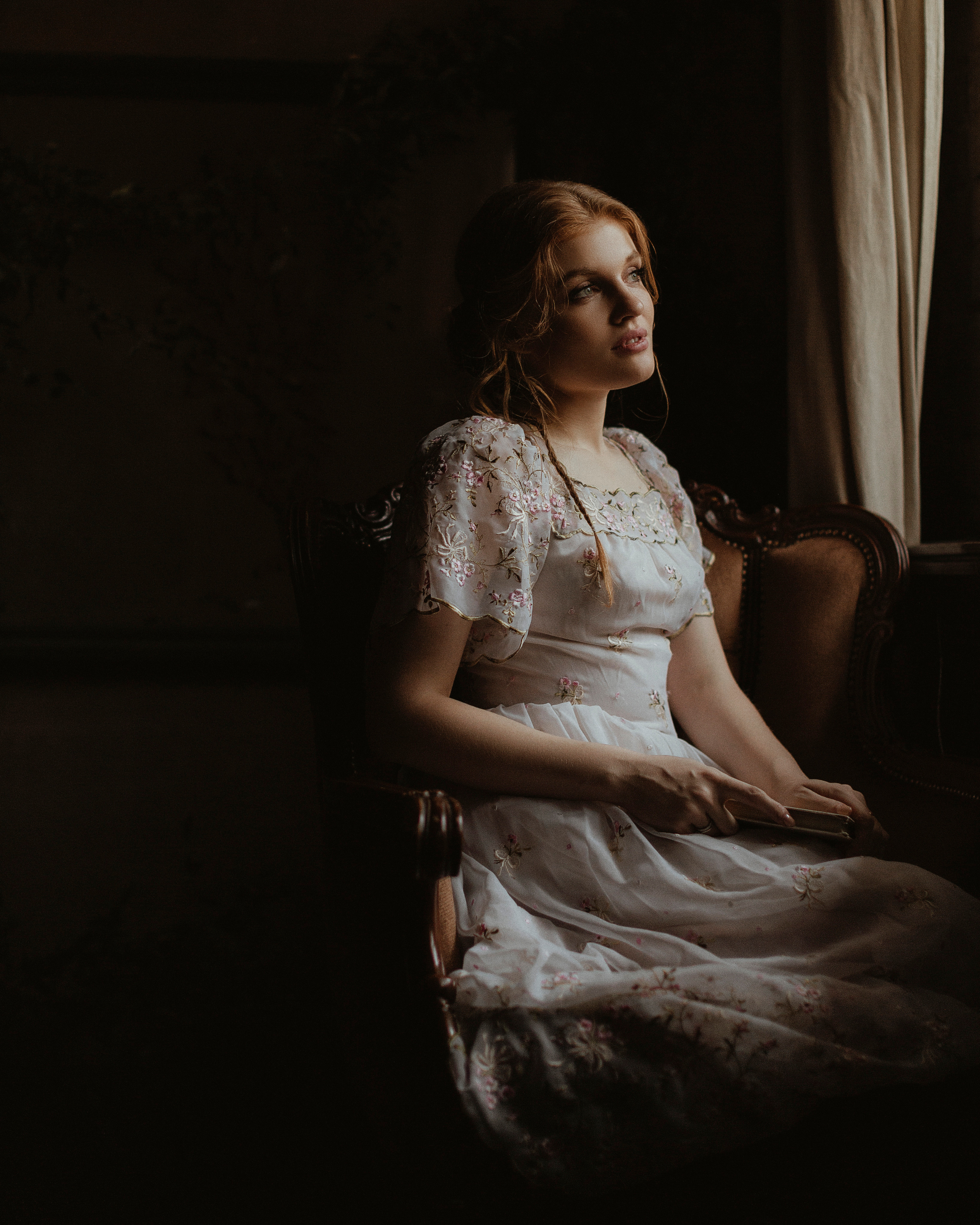 Ancient manor. Портретный фотограф Уфа Москва Санкт-Петербург Lulu Weightless