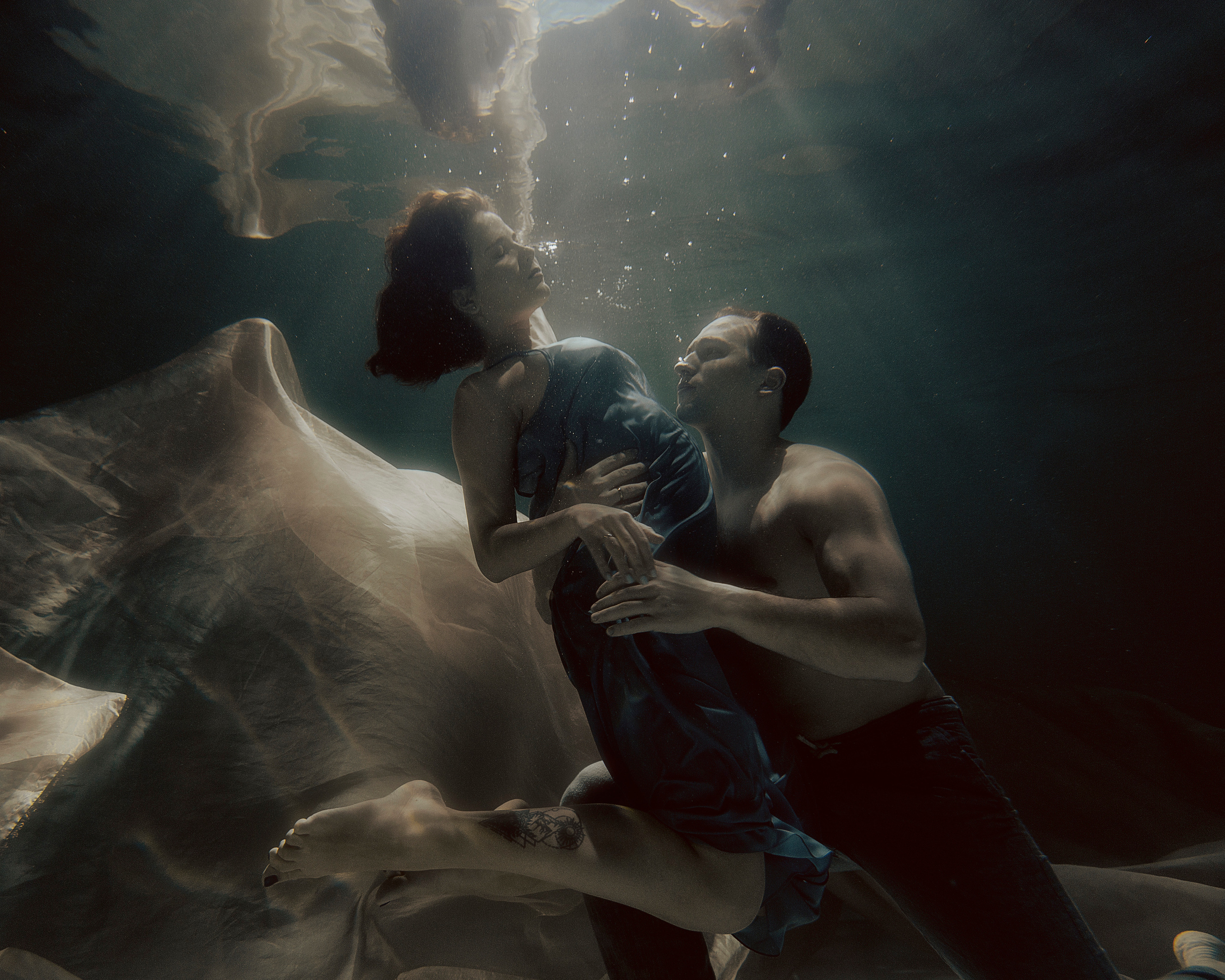 Under the water. Портретный фотограф Уфа Москва Санкт-Петербург Lulu Weightless