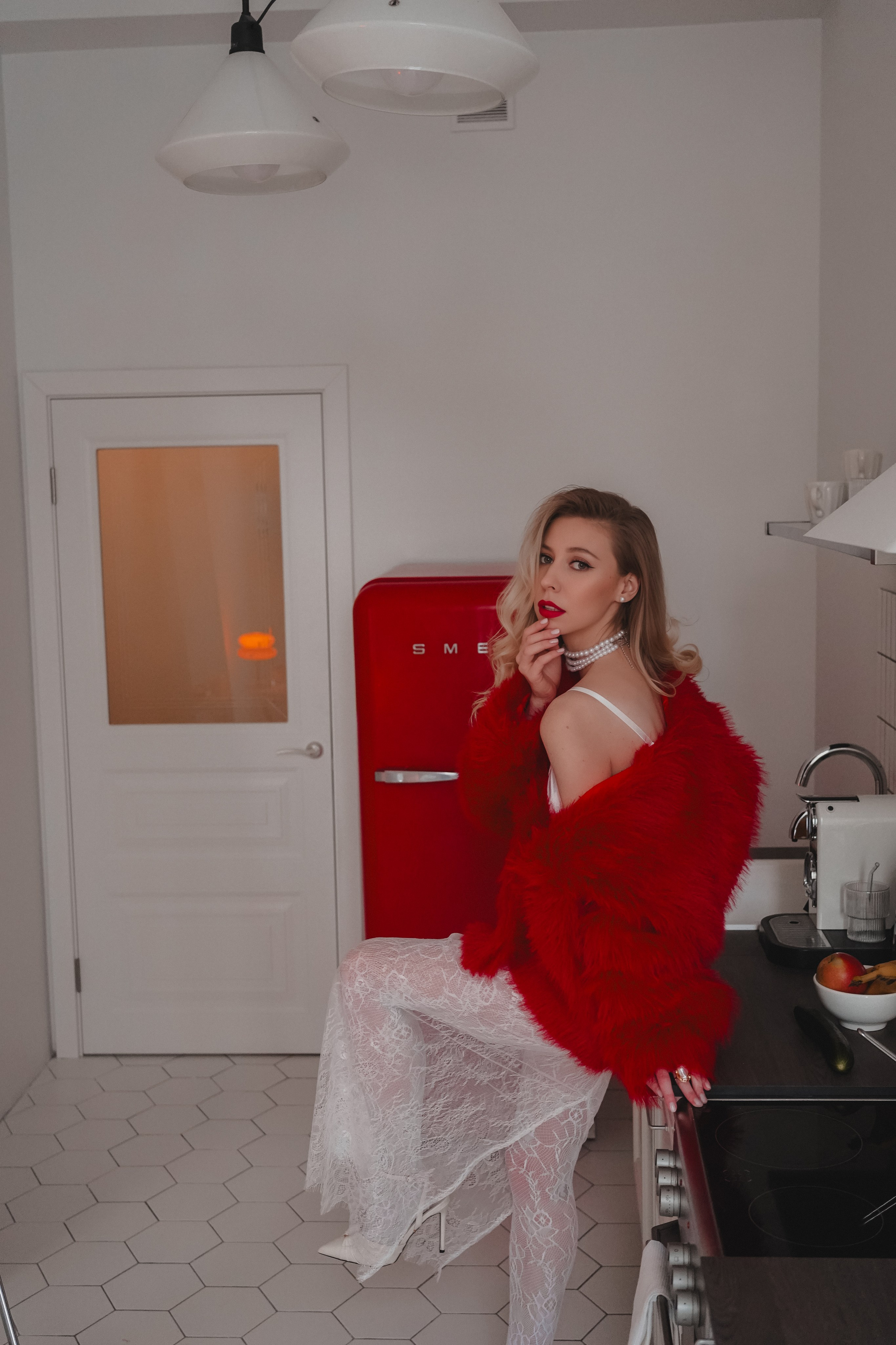 Индивидуальная фотосессия в студии. Фото и видео съемка