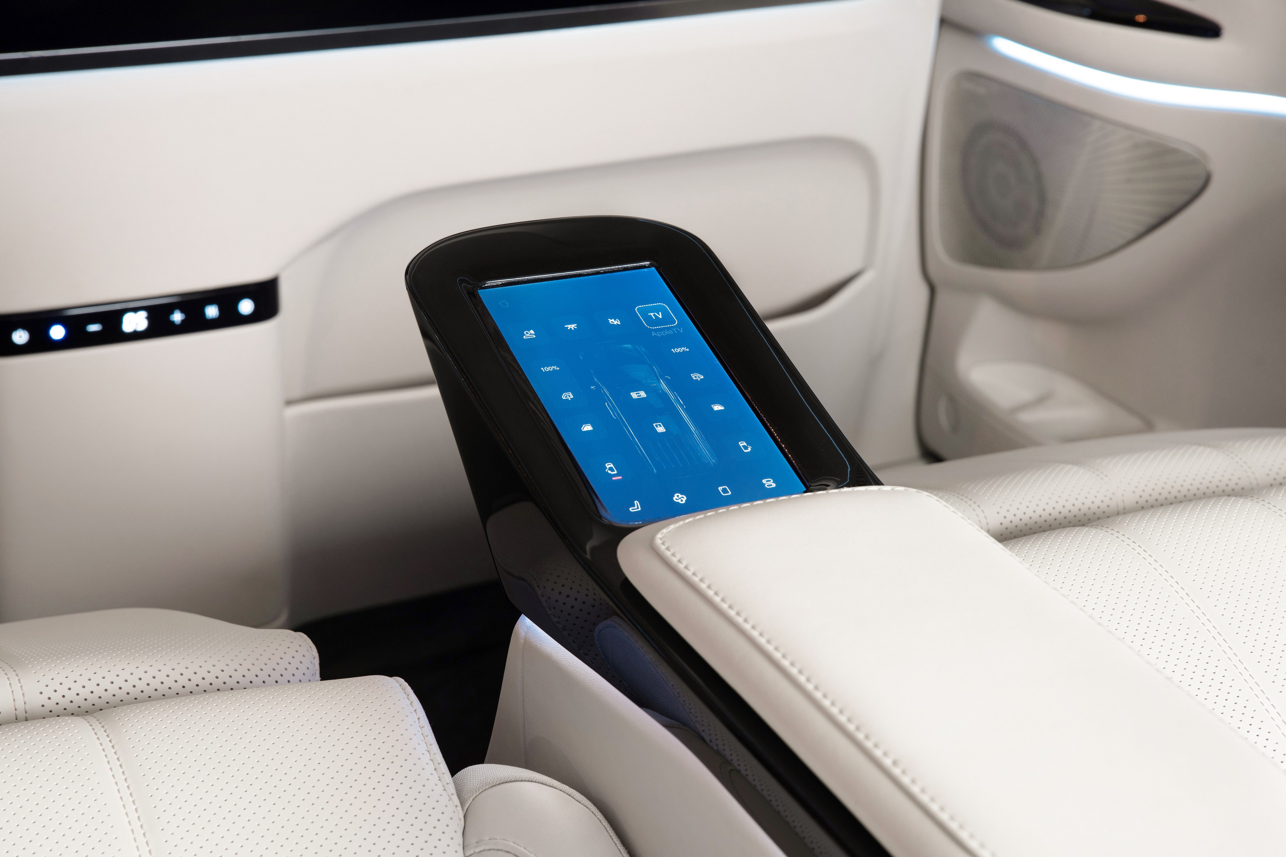 VOYAH. Автомобильный фотограф Светлана Усова