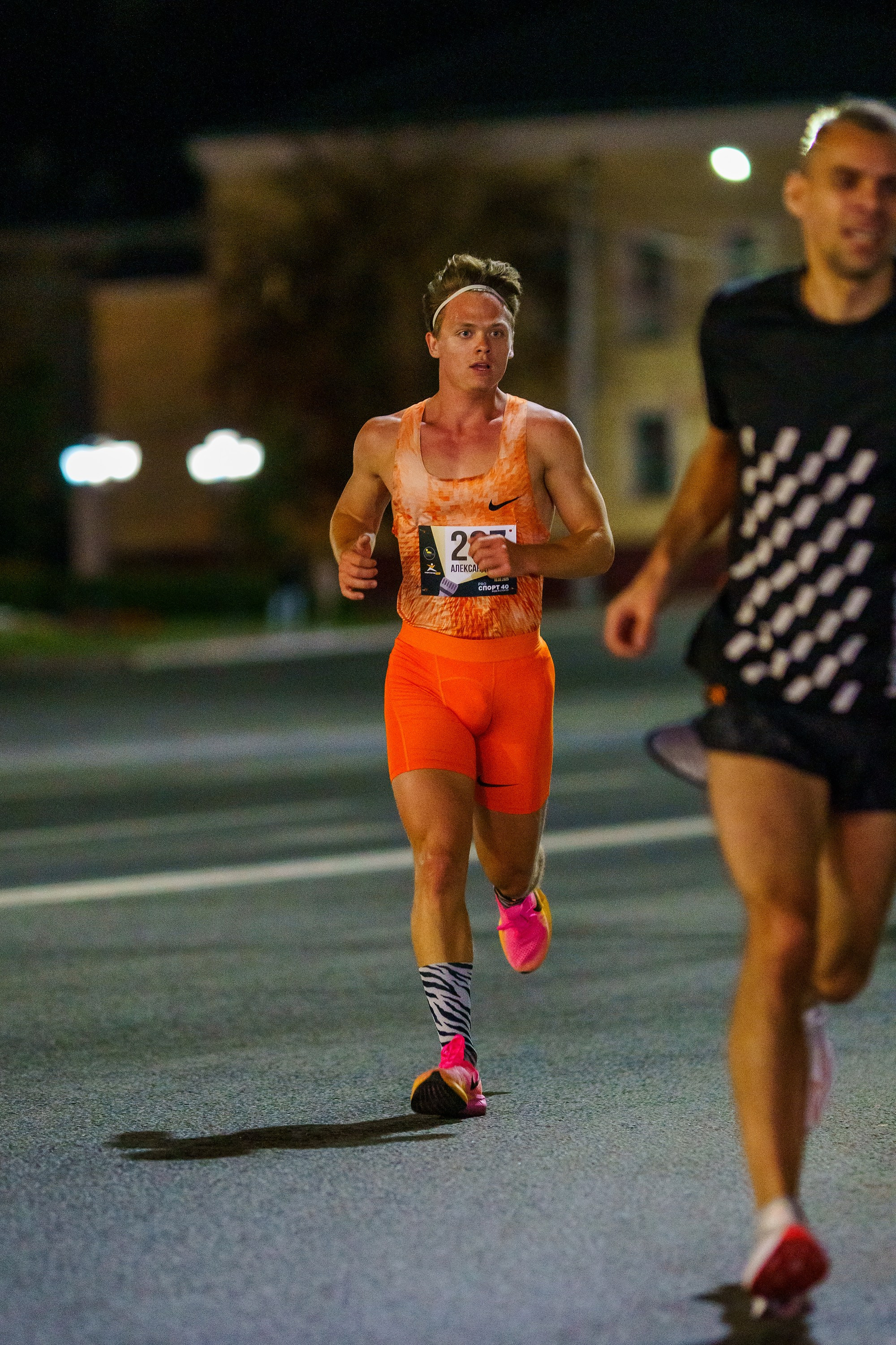 Фотографии Забег «Калуга ночь» 2025. Фотограф спортивные события, недвижимость, турбизнес