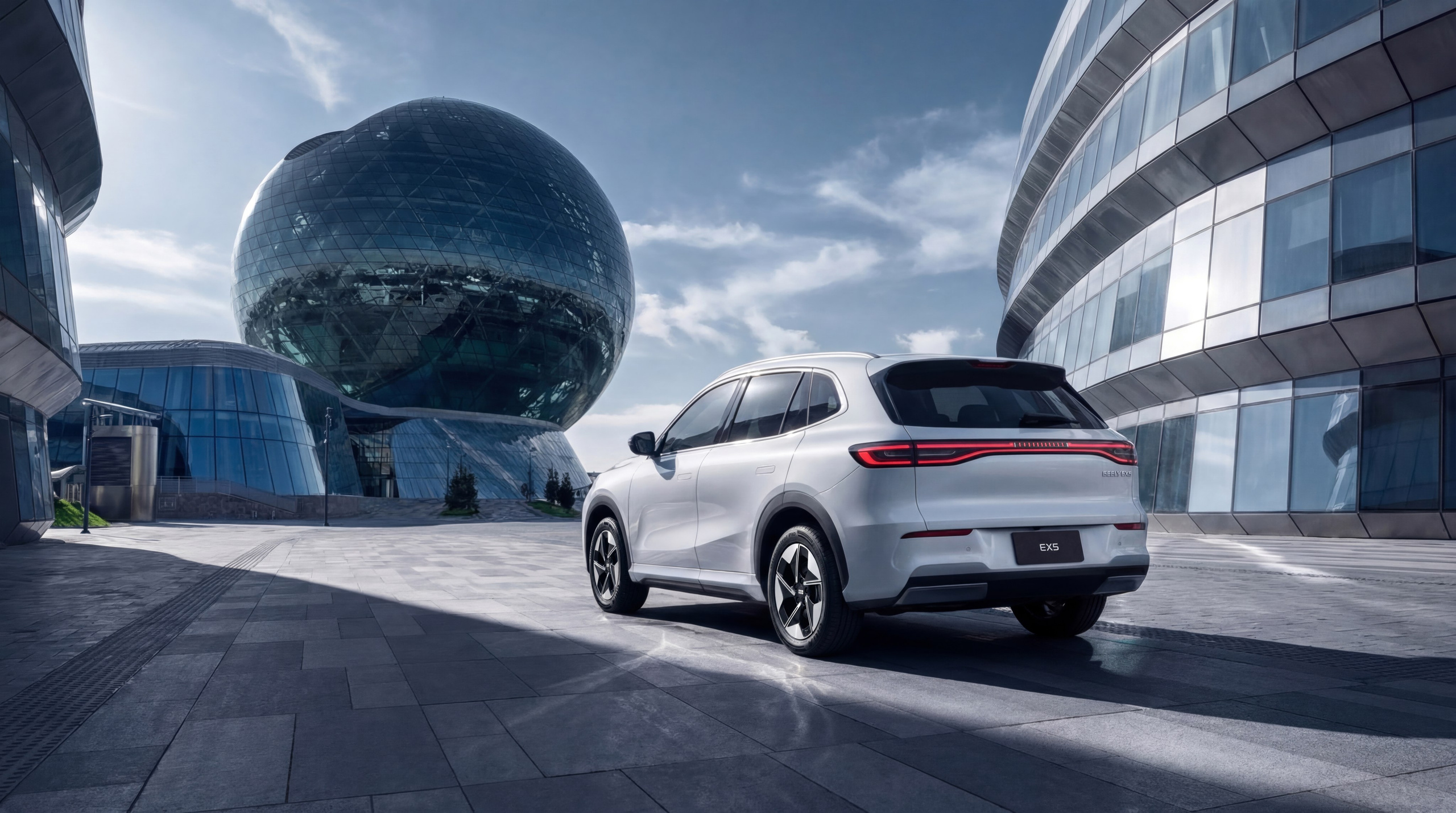 Geely Galaxy EX5. Чен Станислав | Автомобильный фотограф | Алматы, Казахстан