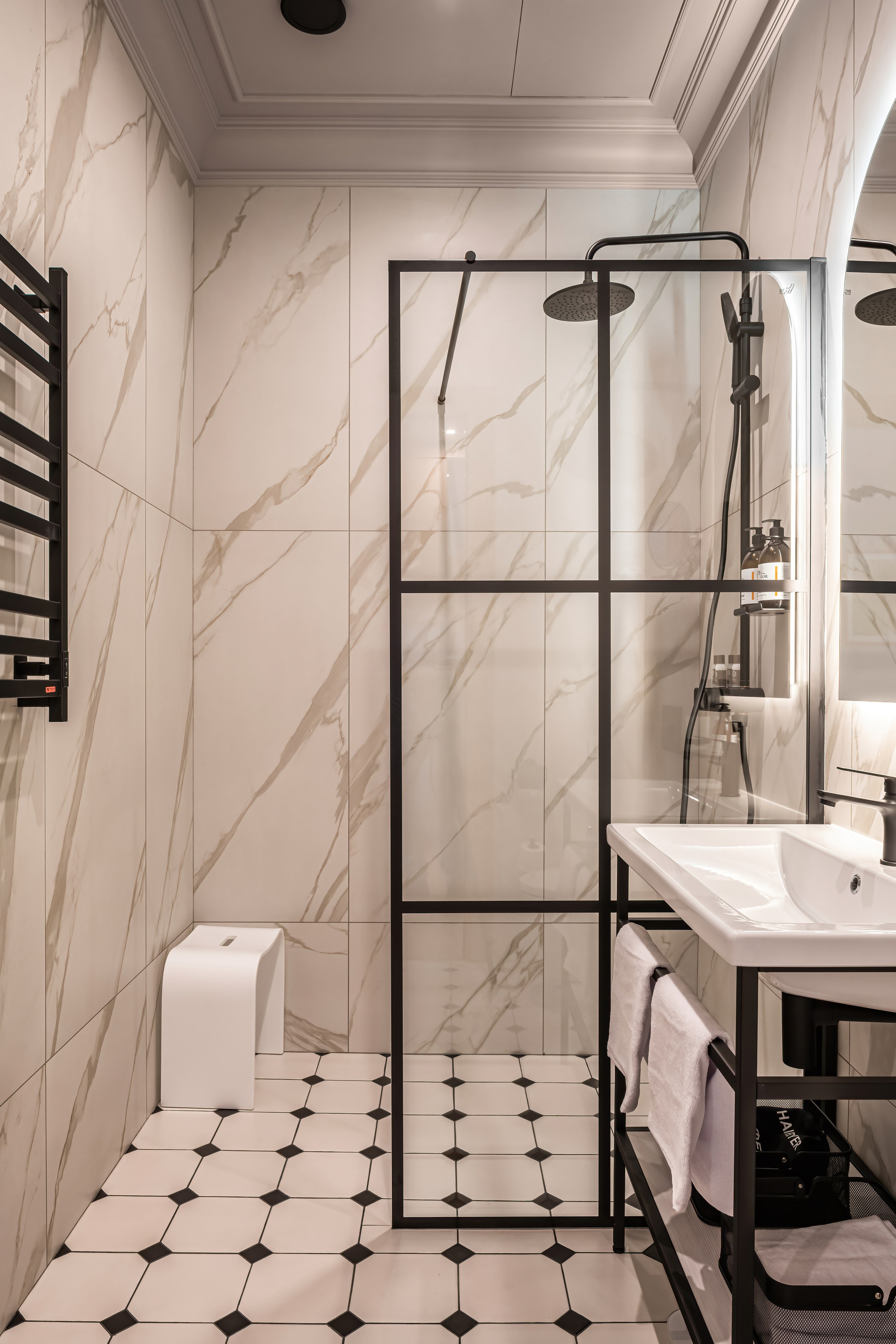 Отель аппарт Бридж. Декорактив Москва