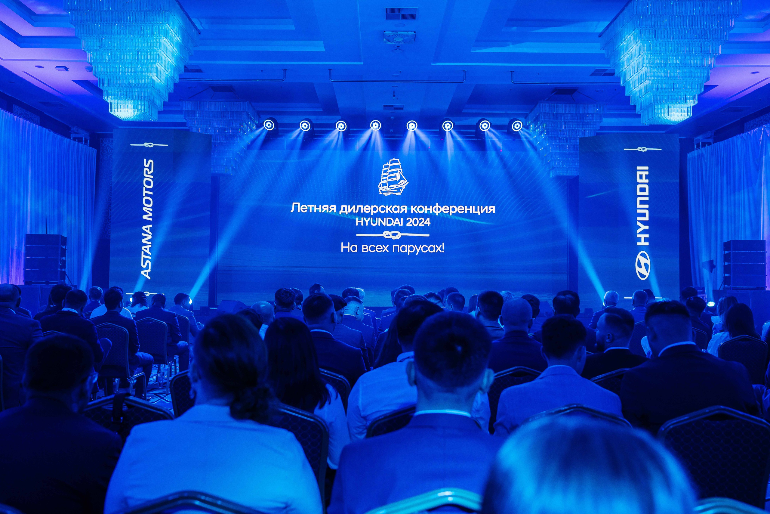 Репортажный фотограф в Алматы — Настоящие эмоции и живые кадры | ProPhoto.kz