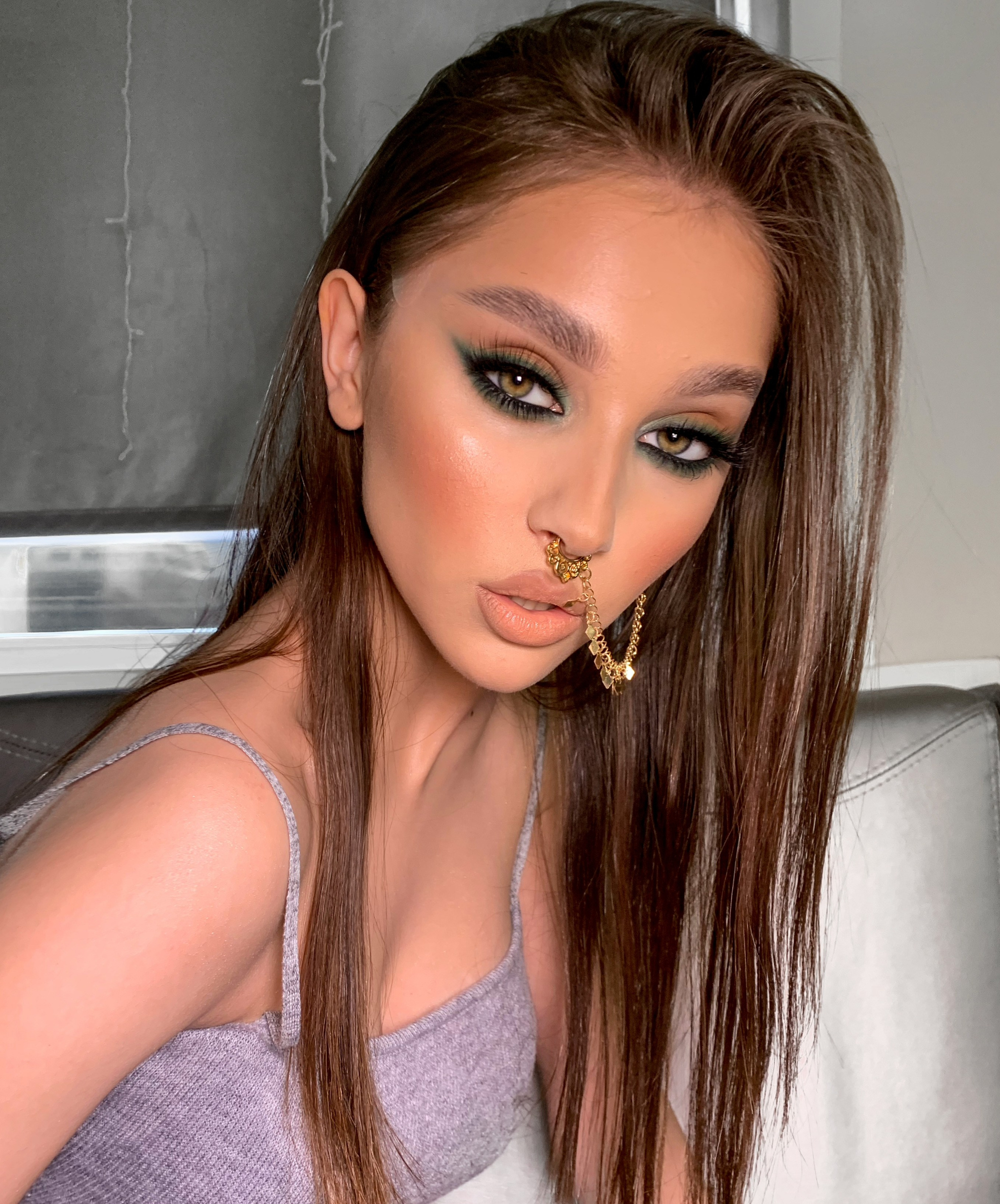 Модель София Новосибирск. Коммерческий фотограф для маркетплейсов Wildberries и Ozon в Новосибирске — фото и видео для брендов