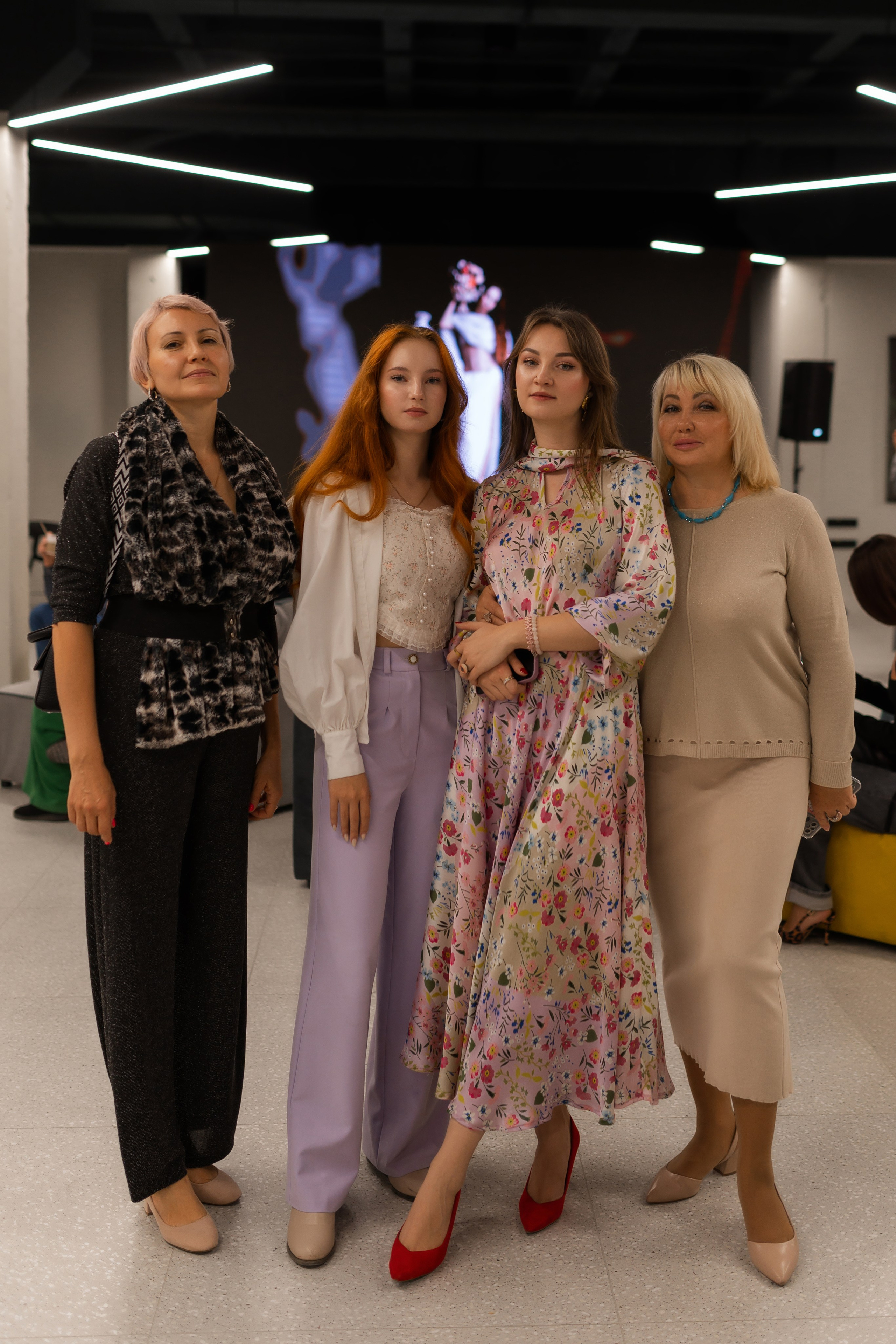 Фотовыставка. Фотограф Островская Юлия